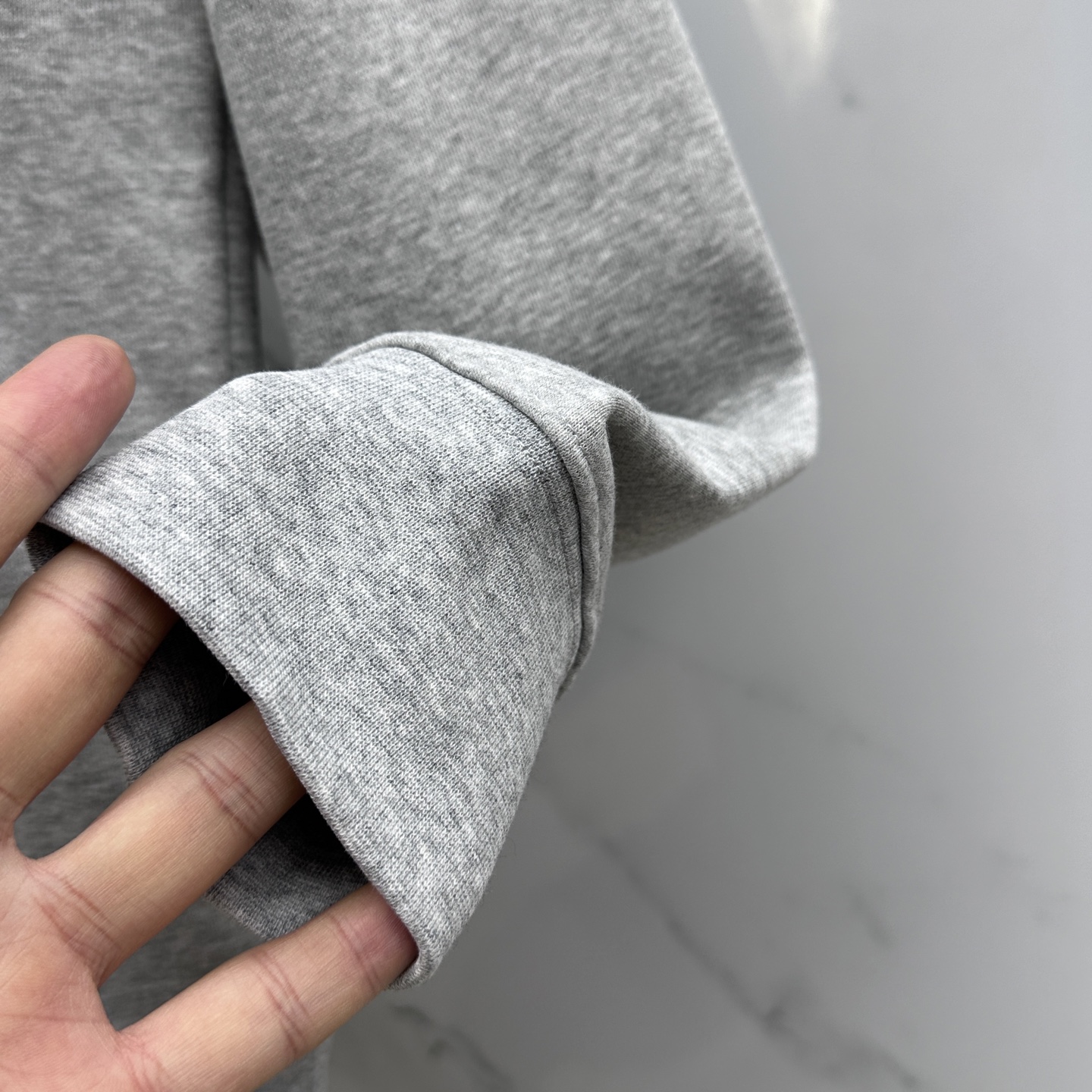  🆕1V*路易威登 25FW早秋新款圆领卫衣，男女同款！独特吸引人的眼球，这一款卫衣品相品质都在线，舒适