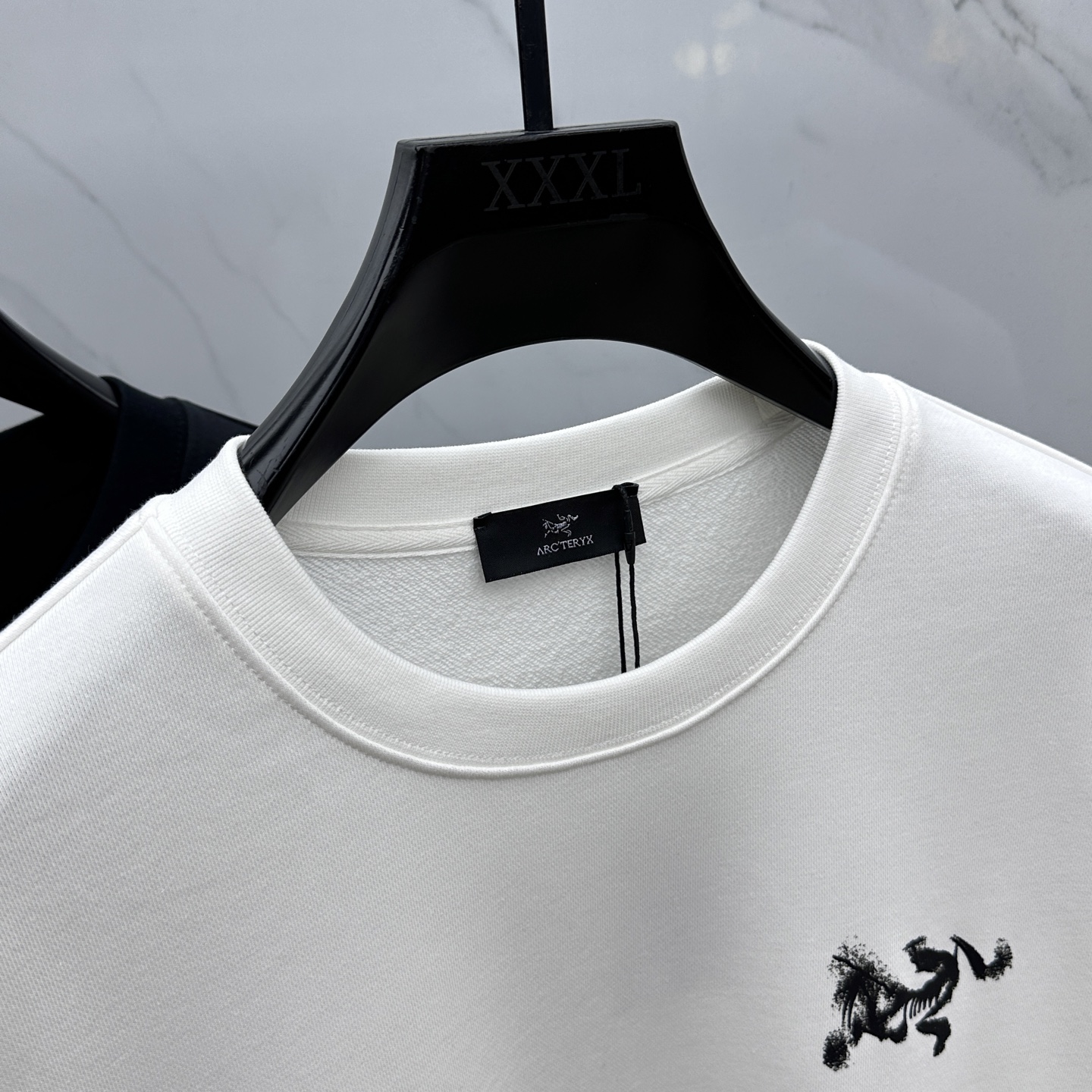  🆕ARC*始祖鸟 25FW早秋新款圆领卫衣，男女同款！独特吸引人的眼球，这一款卫衣品相品质都在线，舒适