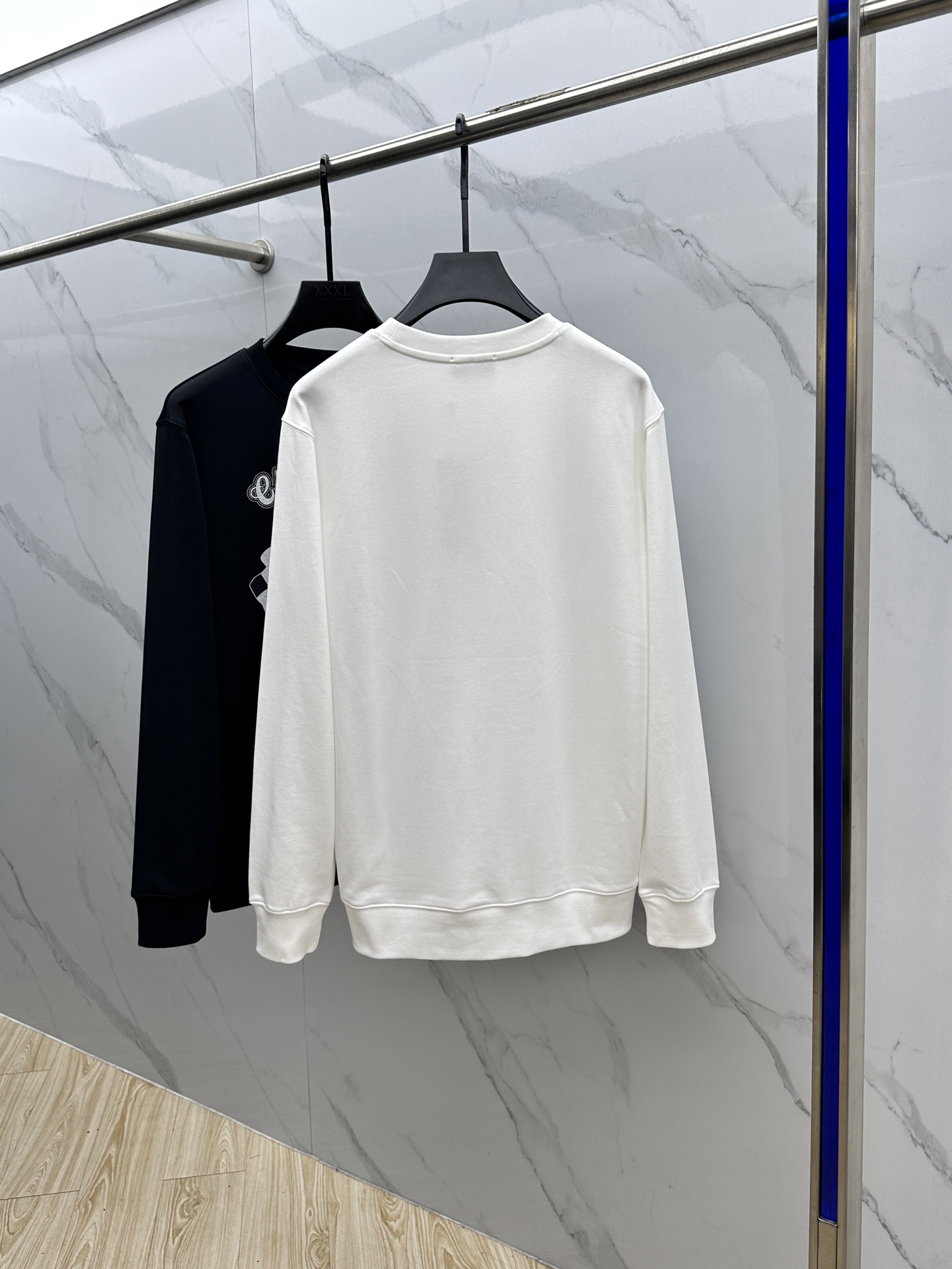 🆕Dior迪奥 25FW早秋新款圆领卫衣，男女同款！独特吸引人的眼球，这一款卫衣品相品质都在线，舒适度，