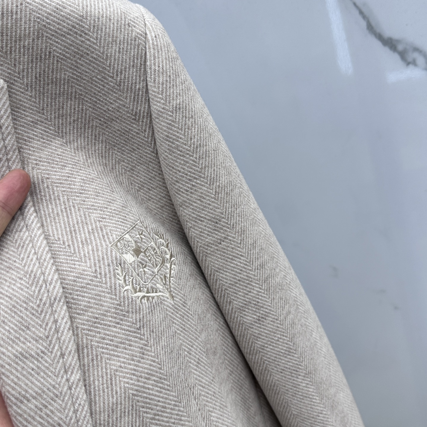 。 🆕lP🆕 ss早秋新款发布 lP🆕西装外套，秋季爆款西装外套，羊毛面料西装外套，穿上就是舒适自在又显