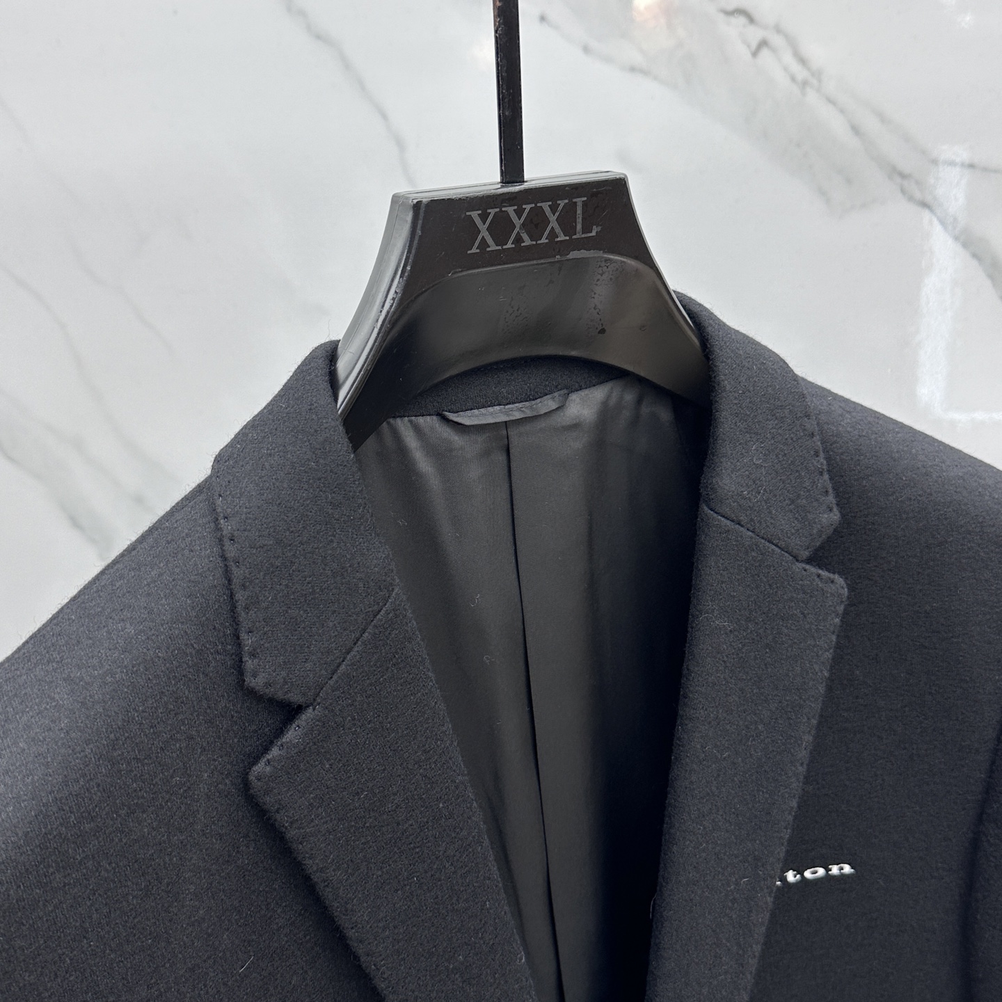 。 🆕Kiton 奇顿 2025ss早秋新款发布 男装西装外套，秋季爆款西装外套，羊毛面料西装外套，穿上