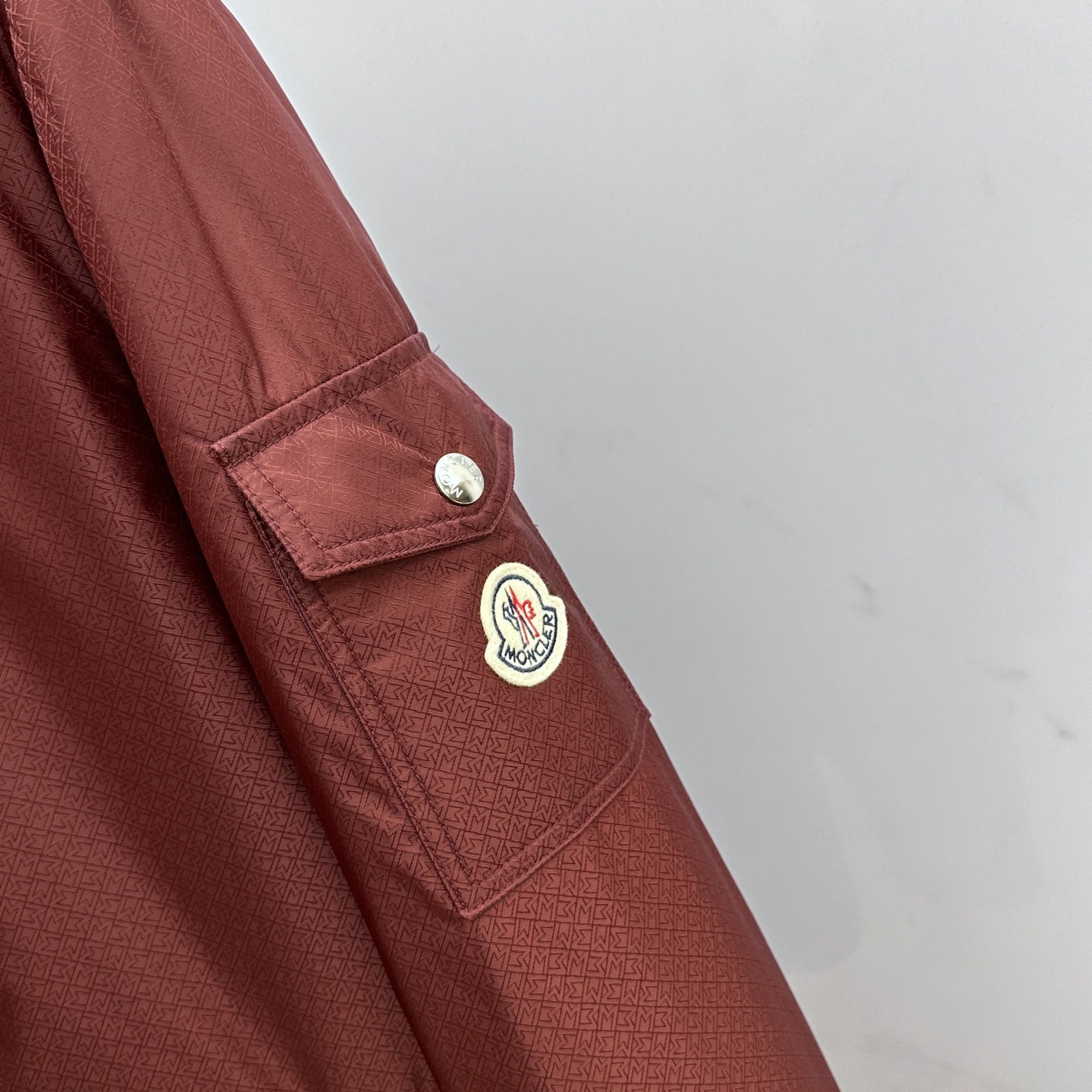 。🆕Moner 蒙口 2025ss早秋新款发布 连帽夹克外套，秋季爆款提花面料夹薄棉设计外套，穿上就是舒