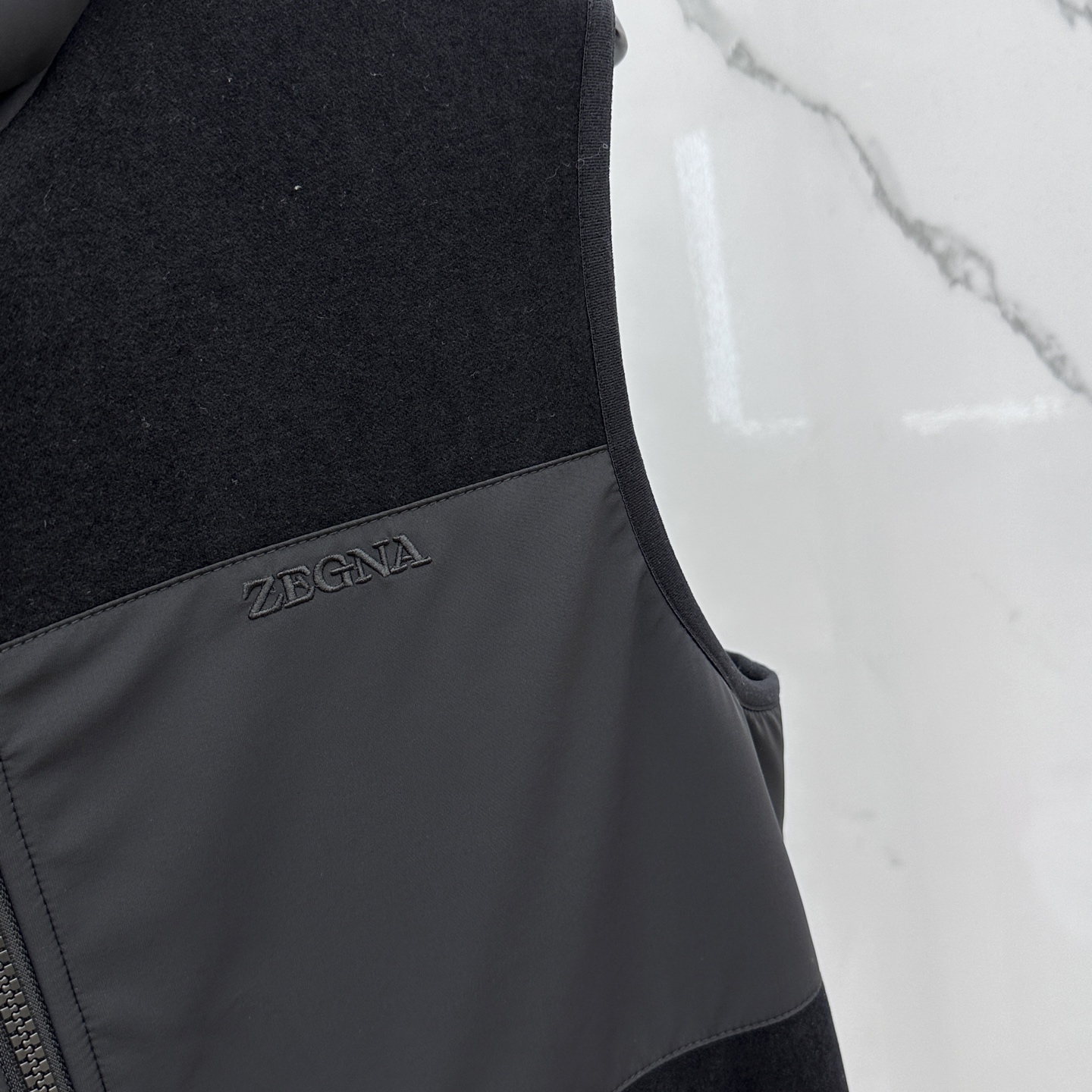 。🆕ZEGNA*杰尼亚 2025ss早秋新款发布 杰尼亚连帽马甲外套，秋季爆款羊毛拼接马甲外套，穿上就是