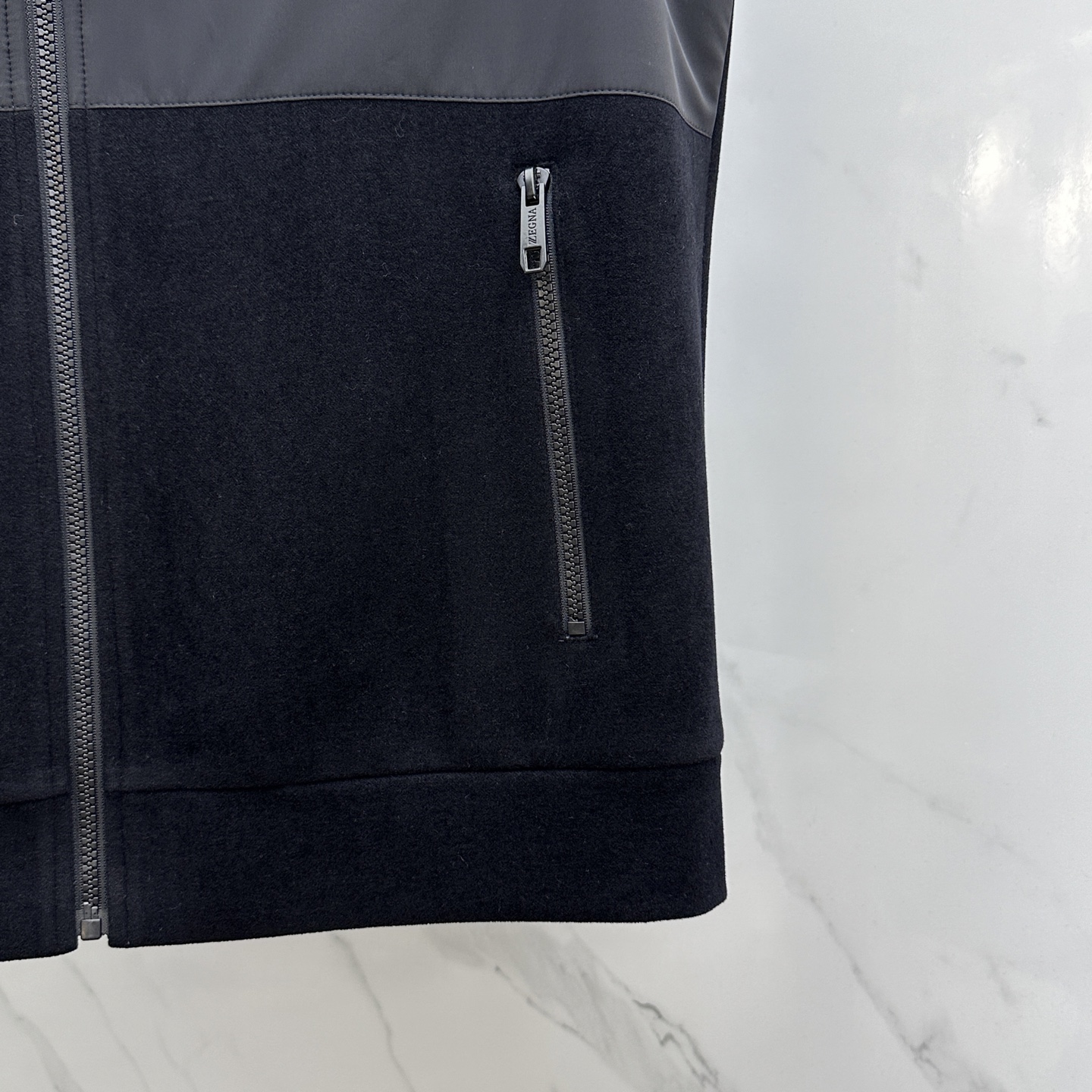 。🆕ZEGNA*杰尼亚 2025ss早秋新款发布 杰尼亚连帽马甲外套，秋季爆款羊毛拼接马甲外套，穿上就是