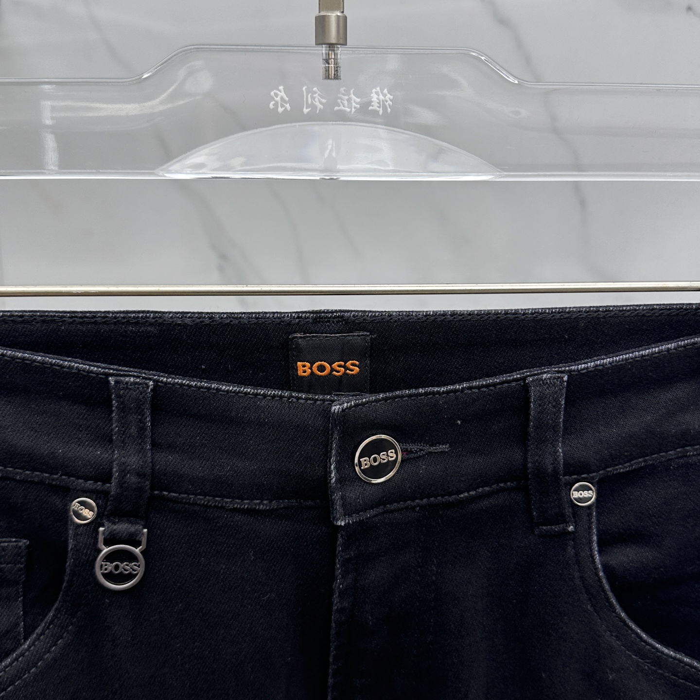  🆕HUGO BOSS🔥高端定制、2025早秋最新款牛仔裤 柜台同步发售 原版定制复刻 客供五金辅料 原