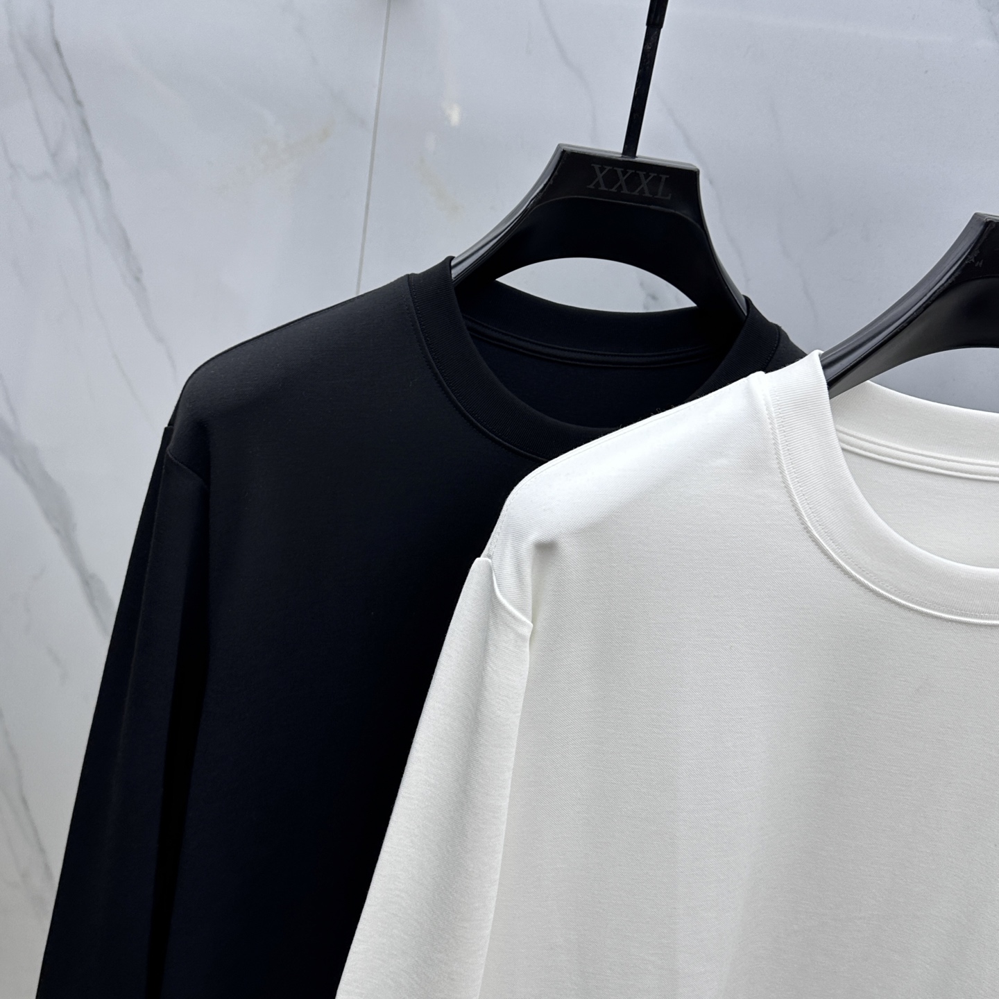  🆕ARCTERYX始祖鸟 2025SS秋季新款棉质长袖 T 恤，以当季色调传递典雅韵味，成就日常搭配佳