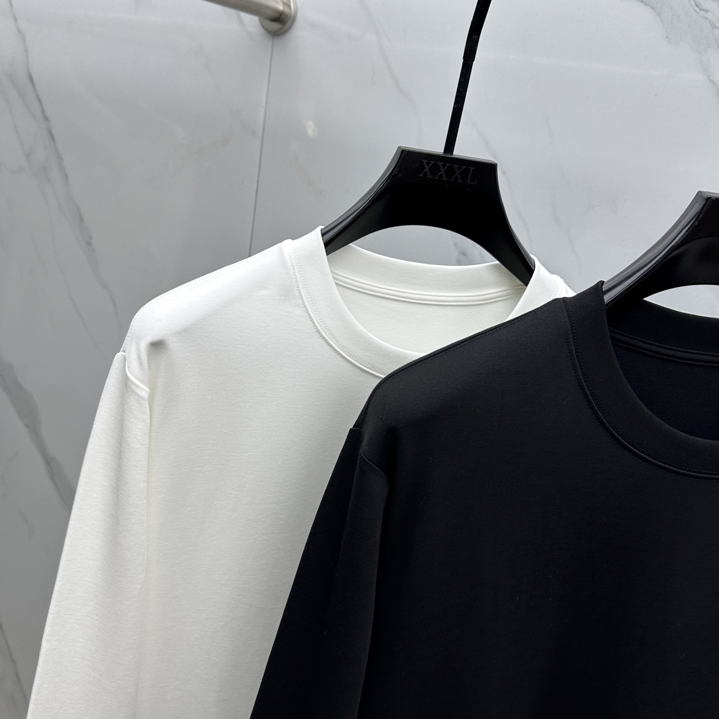  🆕ARCTERYX始祖鸟 2025SS秋季新款棉质长袖 T 恤，以当季色调传递典雅韵味，成就日常搭配佳