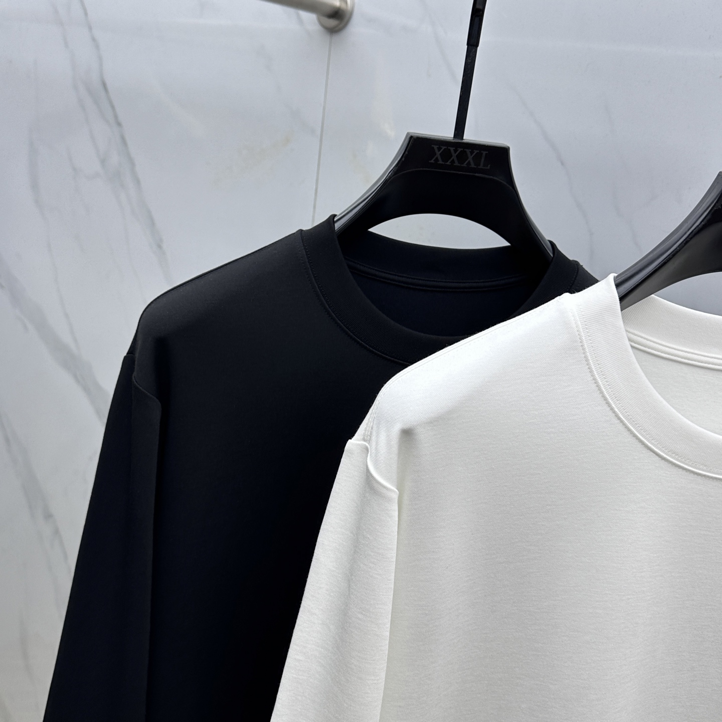  🆕ARCTERYX始祖鸟 2025SS秋季新款棉质长袖 T 恤，以当季色调传递典雅韵味，成就日常搭配佳