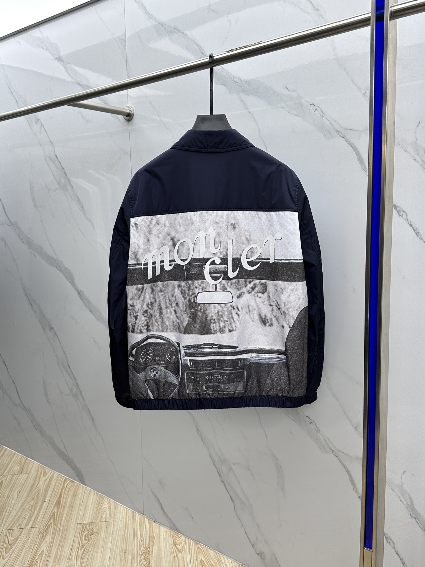  🆕Moncle*Benz、2025早秋男士高端时装款户外夹克外套，官方主推展示，香港洋行渠道，户外必选