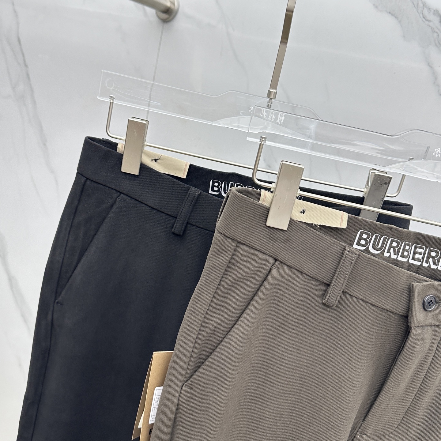 🆕Burberry巴宝莉 2025早秋新品休闲裤西裤，官网同步发售，裤身工艺设计，进口客供辅料、面料定制