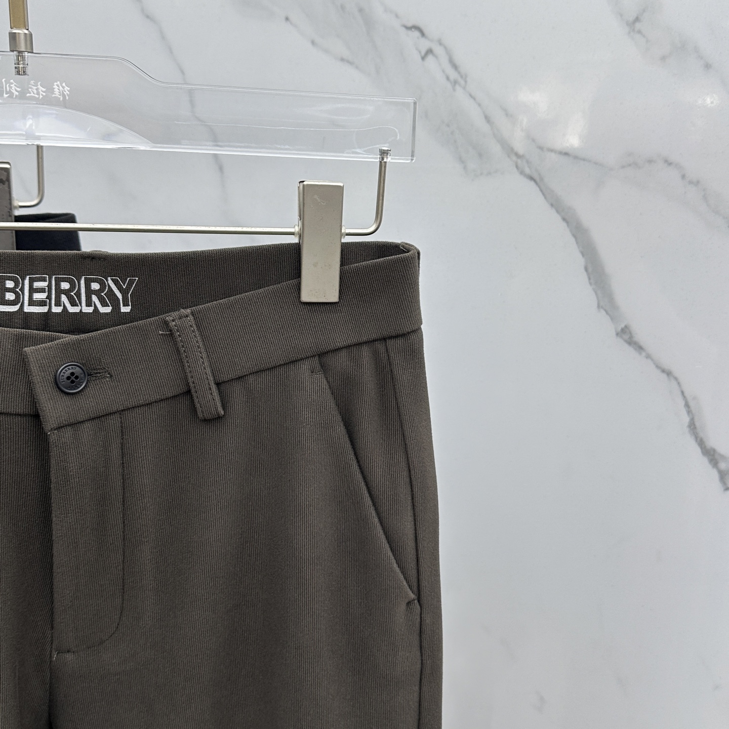 🆕Burberry巴宝莉 2025早秋新品休闲裤西裤，官网同步发售，裤身工艺设计，进口客供辅料、面料定制