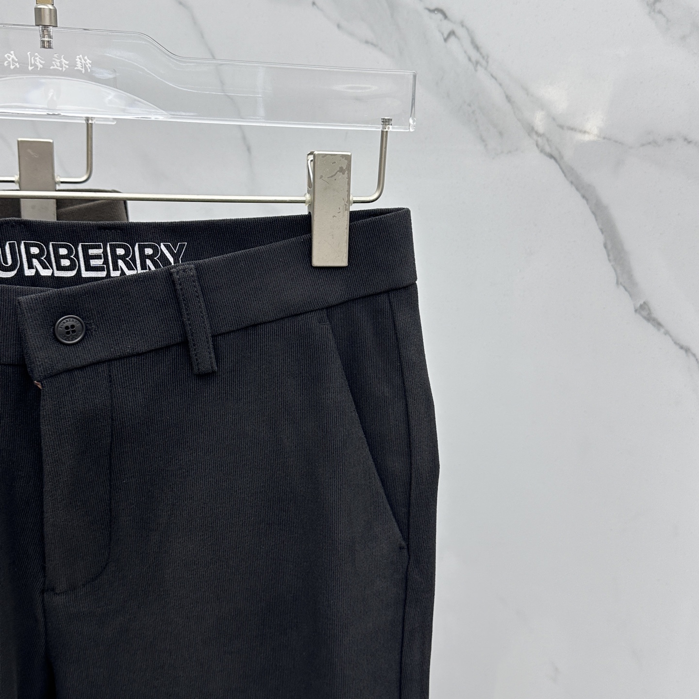 🆕Burberry巴宝莉 2025早秋新品休闲裤西裤，官网同步发售，裤身工艺设计，进口客供辅料、面料定制