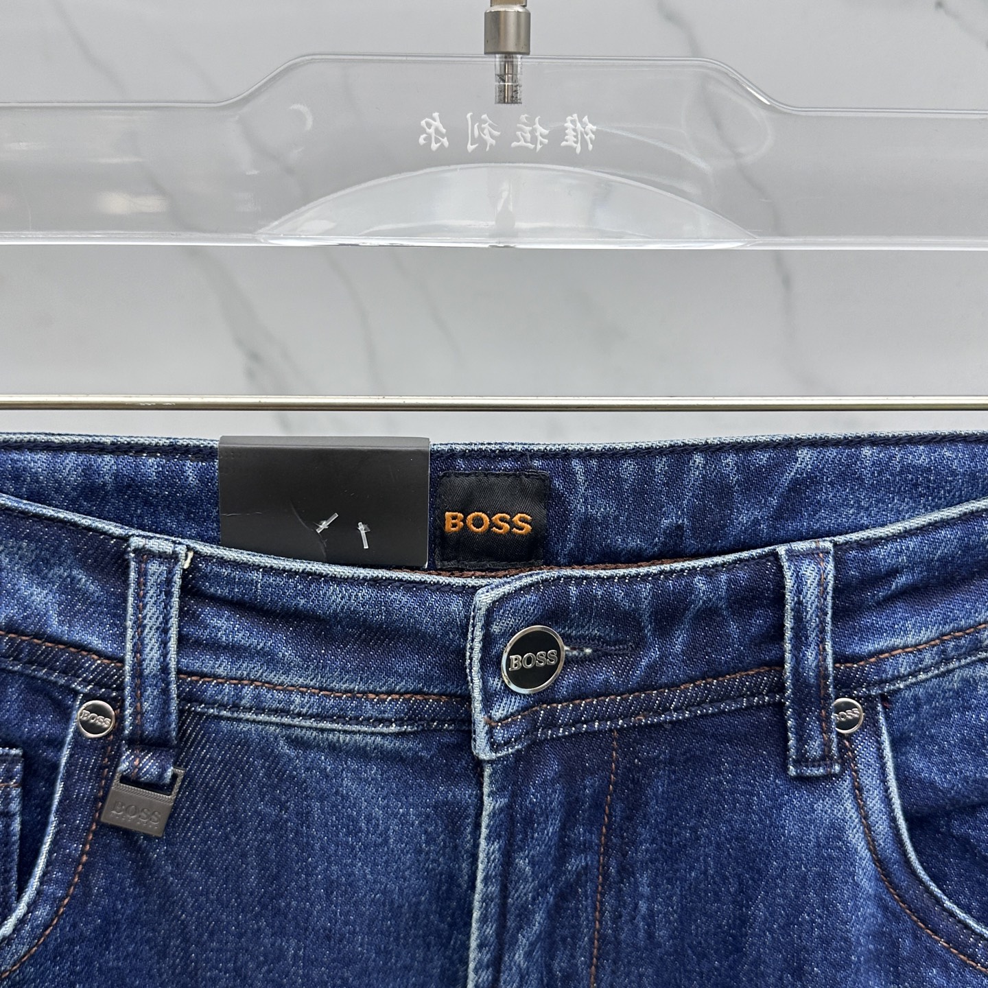 🆕BOSS 🔥高端定制、2025早秋最新款牛仔裤 柜台同步发售 原版定制复刻 客供五金辅料 原单品质 进