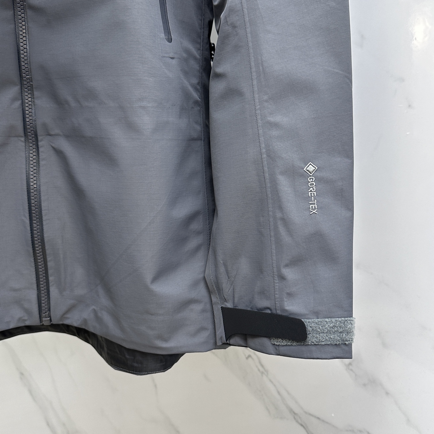  🆕始祖鸟 顶配全溢胶 ARC‘TERYX  leaf aha GEN2 AHA JAET军鸟。可以收纳