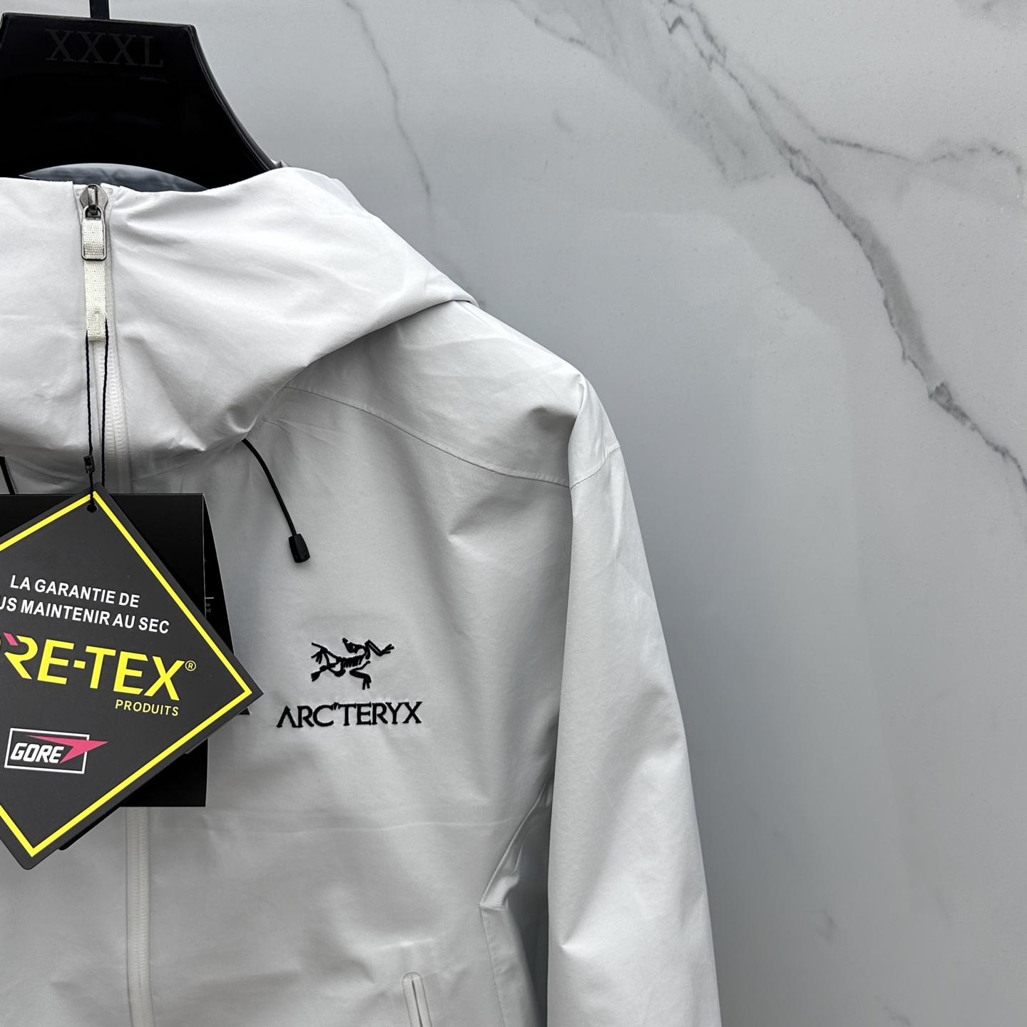  🆕ARCTERYX *始祖鸟𓅛

A𝗥𝗖𝗧𝗘𝗥𝗬𝗫 𝗕𝗮𝘁𝗲 𝗟𝘁 𝗝𝗮𝗰𝗸𝗲𝘁 硬壳防水系列 

B
