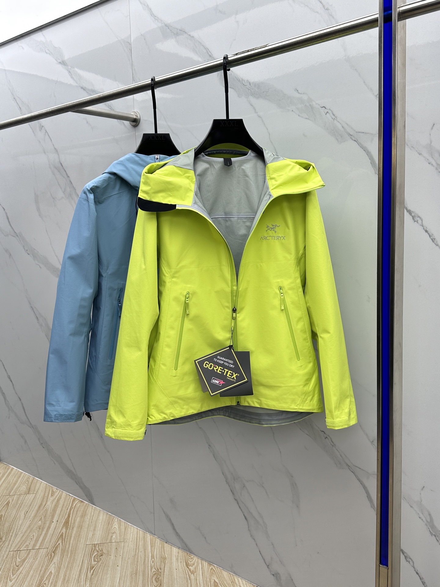  🆕ARCTERYX *始祖鸟𓅛

A𝗥𝗖𝗧𝗘𝗥𝗬𝗫 𝗕𝗮𝘁𝗲 𝗟𝘁 𝗝𝗮𝗰𝗸𝗲𝘁 硬壳防水系列 

B