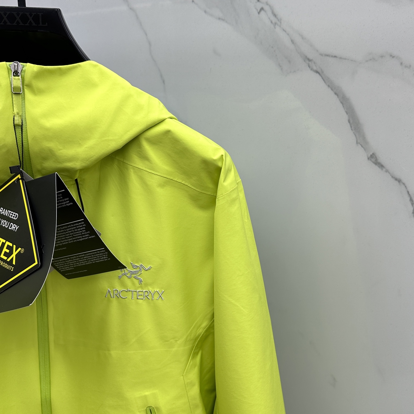  🆕ARCTERYX *始祖鸟𓅛

A𝗥𝗖𝗧𝗘𝗥𝗬𝗫 𝗕𝗮𝘁𝗲 𝗟𝘁 𝗝𝗮𝗰𝗸𝗲𝘁 硬壳防水系列 

B