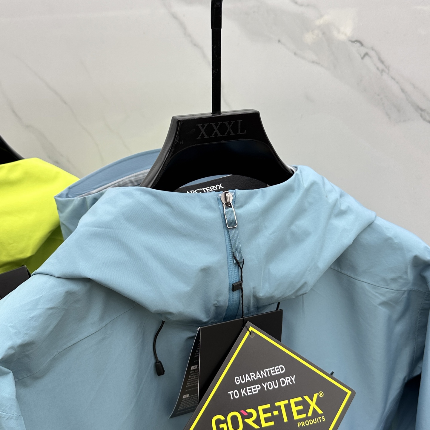  🆕ARCTERYX *始祖鸟𓅛

A𝗥𝗖𝗧𝗘𝗥𝗬𝗫 𝗕𝗮𝘁𝗲 𝗟𝘁 𝗝𝗮𝗰𝗸𝗲𝘁 硬壳防水系列 

B