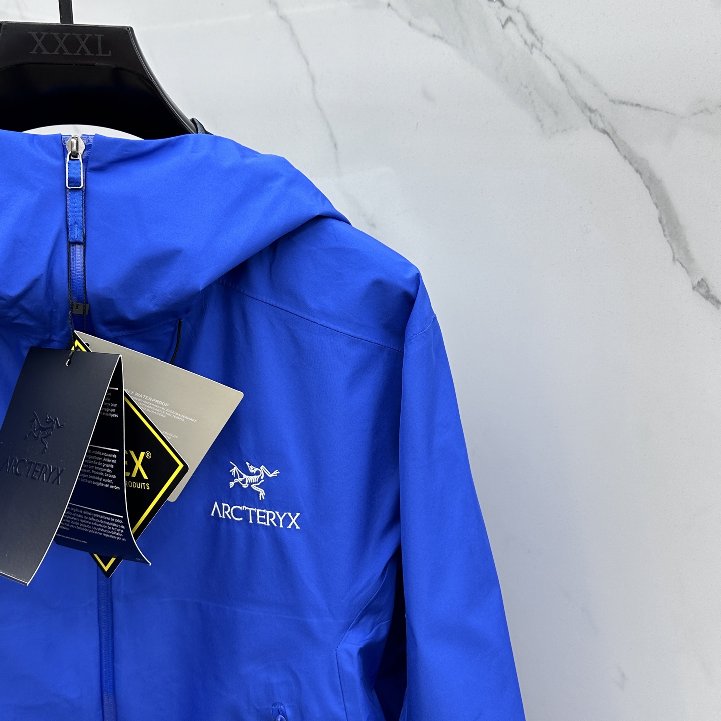 ￼  🆕ARCTERYX *始祖鸟𓅛

A𝗥𝗖𝗧𝗘𝗥𝗬𝗫 𝗕𝗮𝘁𝗲 𝗟𝘁 𝗝𝗮𝗰𝗸𝗲𝘁 硬壳防水系列 
