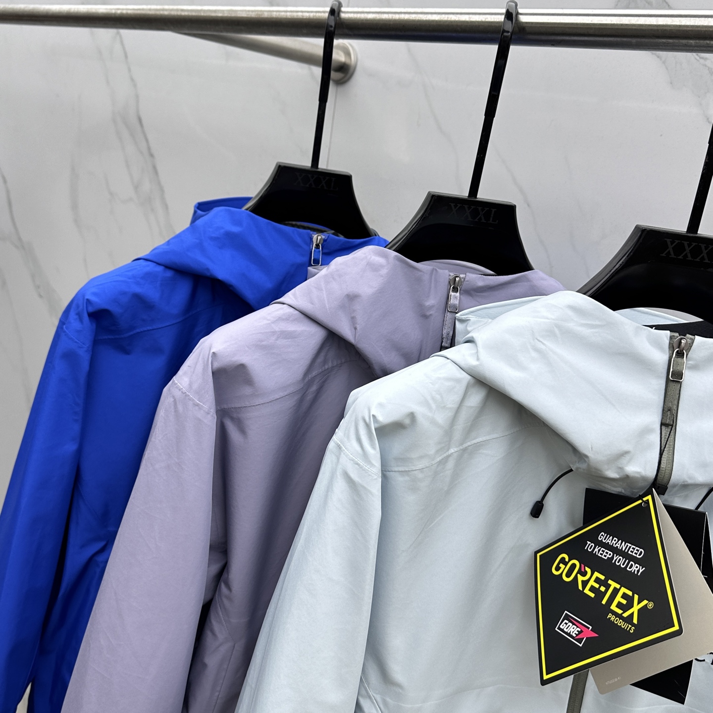 ￼  🆕ARCTERYX *始祖鸟𓅛

A𝗥𝗖𝗧𝗘𝗥𝗬𝗫 𝗕𝗮𝘁𝗲 𝗟𝘁 𝗝𝗮𝗰𝗸𝗲𝘁 硬壳防水系列 
