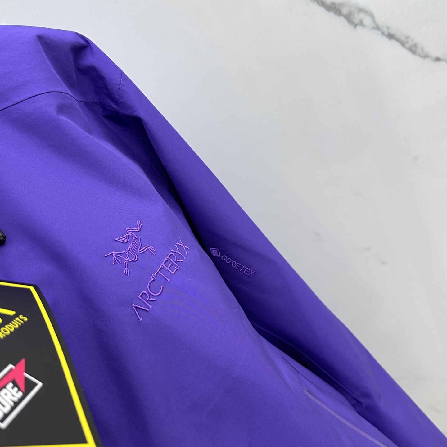 ￼  🆕ARCTERYX *始祖鸟𓅛

A𝗥𝗖𝗧𝗘𝗥𝗬𝗫 𝗕𝗮𝘁𝗲 𝗟𝘁 𝗝𝗮𝗰𝗸𝗲𝘁 硬壳防水系列 
