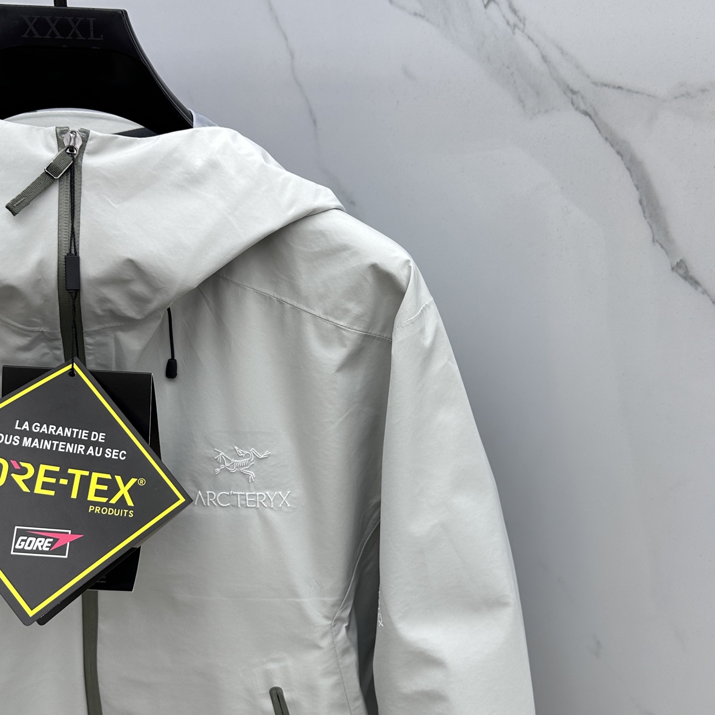 ￼  🆕ARCTERYX *始祖鸟𓅛

A𝗥𝗖𝗧𝗘𝗥𝗬𝗫 𝗕𝗮𝘁𝗲 𝗟𝘁 𝗝𝗮𝗰𝗸𝗲𝘁 硬壳防水系列 
