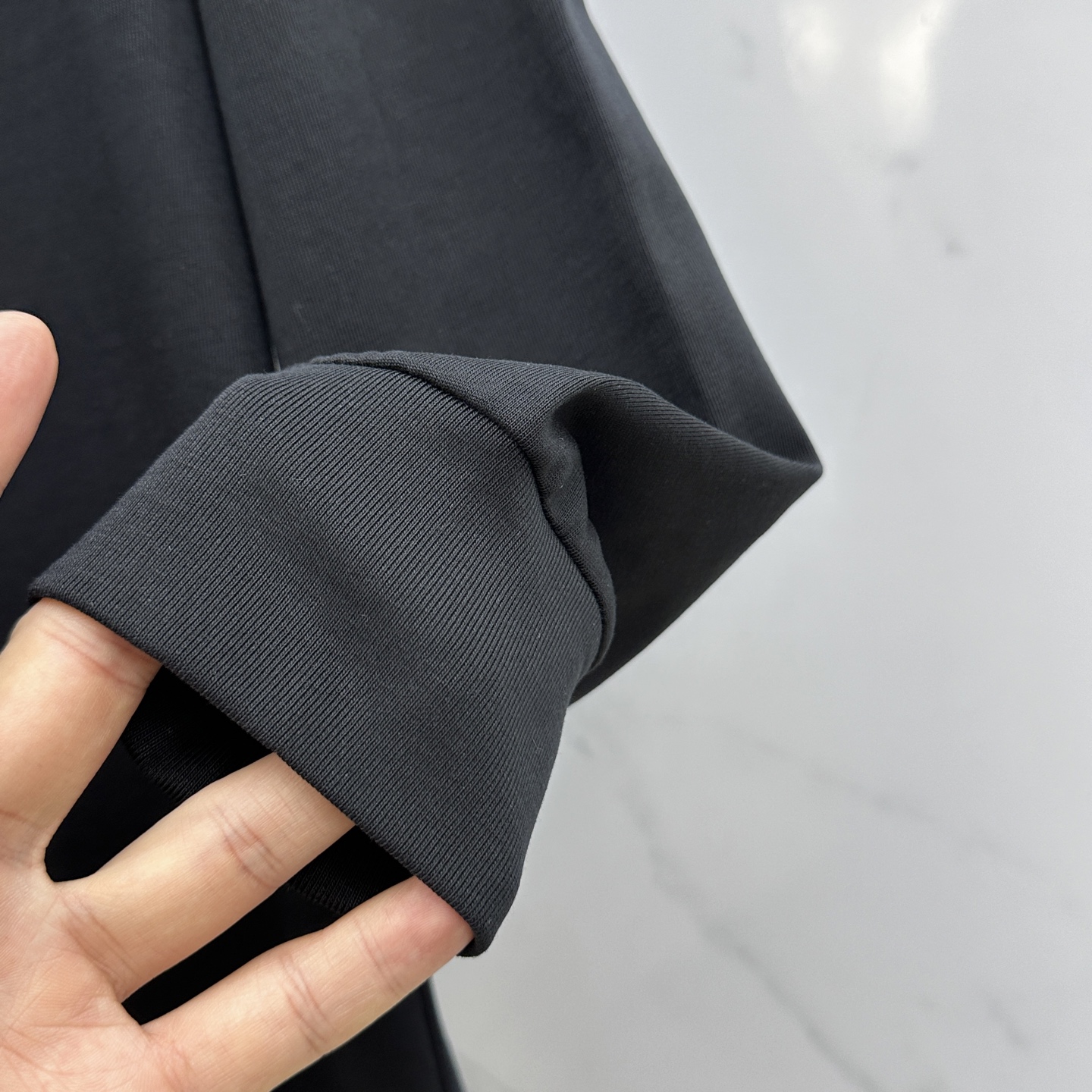  🆕Martin Margiela*马吉拉长袖T恤®

*精选270g 双纱紧密纺平纹面料，质感与舒适度