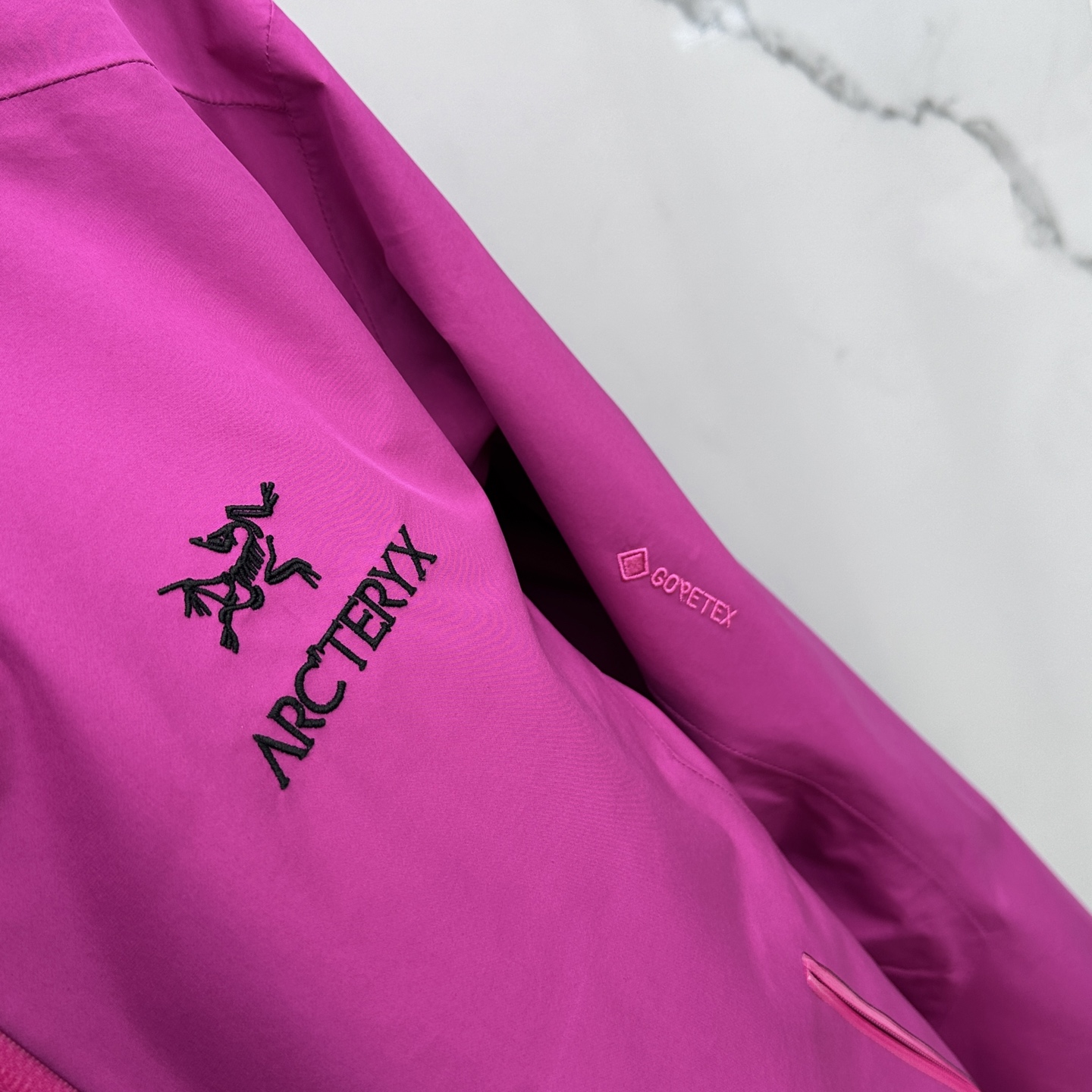 🆕ARCTERYX *始祖鸟𓅛A𝗥𝗖𝗧𝗘𝗥𝗬𝗫 𝗕𝗮𝘁𝗲 𝗟𝘁 𝗝𝗮𝗰𝗸𝗲𝘁 硬壳防水系列 BRTA L