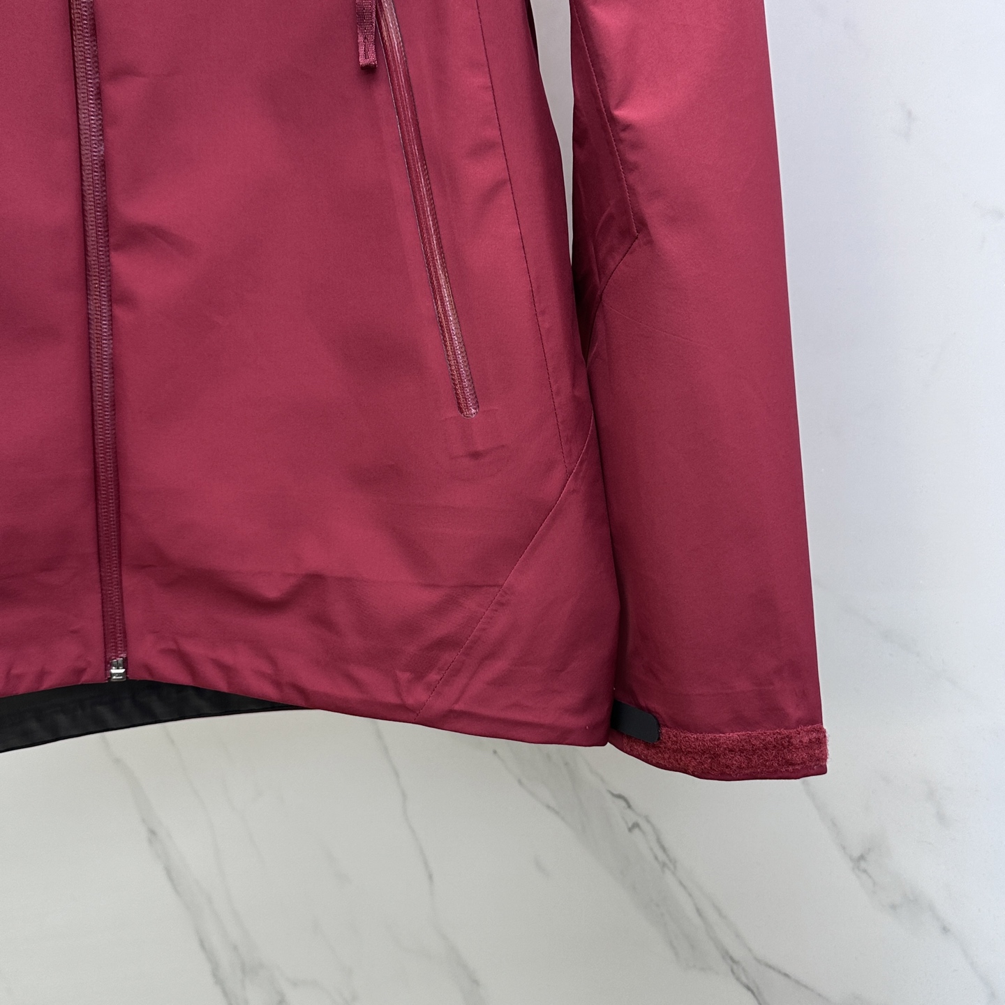 🆕ARCTERYX *始祖鸟𓅛A𝗥𝗖𝗧𝗘𝗥𝗬𝗫 𝗕𝗮𝘁𝗲 𝗟𝘁 𝗝𝗮𝗰𝗸𝗲𝘁 硬壳防水系列 BRTA L