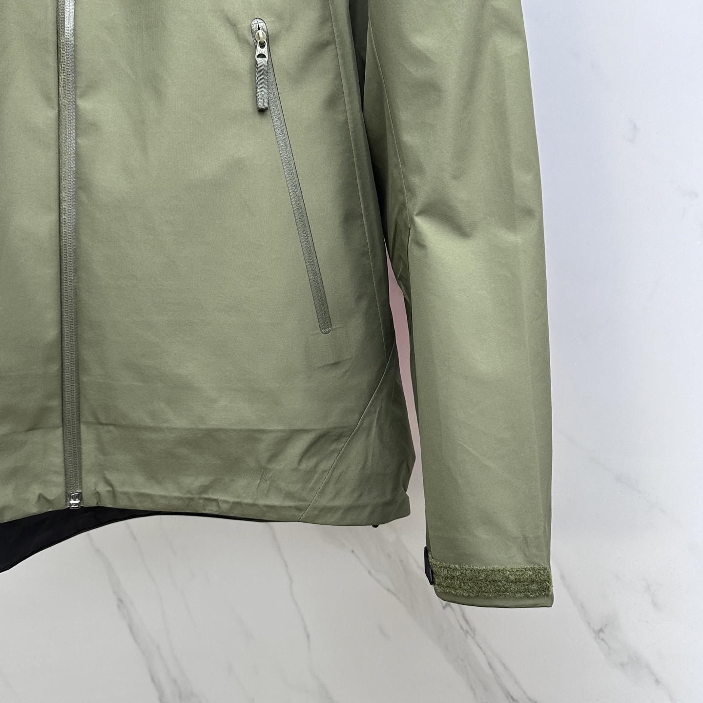 🆕ARCTERYX *始祖鸟𓅛A𝗥𝗖𝗧𝗘𝗥𝗬𝗫 𝗕𝗮𝘁𝗲 𝗟𝘁 𝗝𝗮𝗰𝗸𝗲𝘁 硬壳防水系列 BRTA L