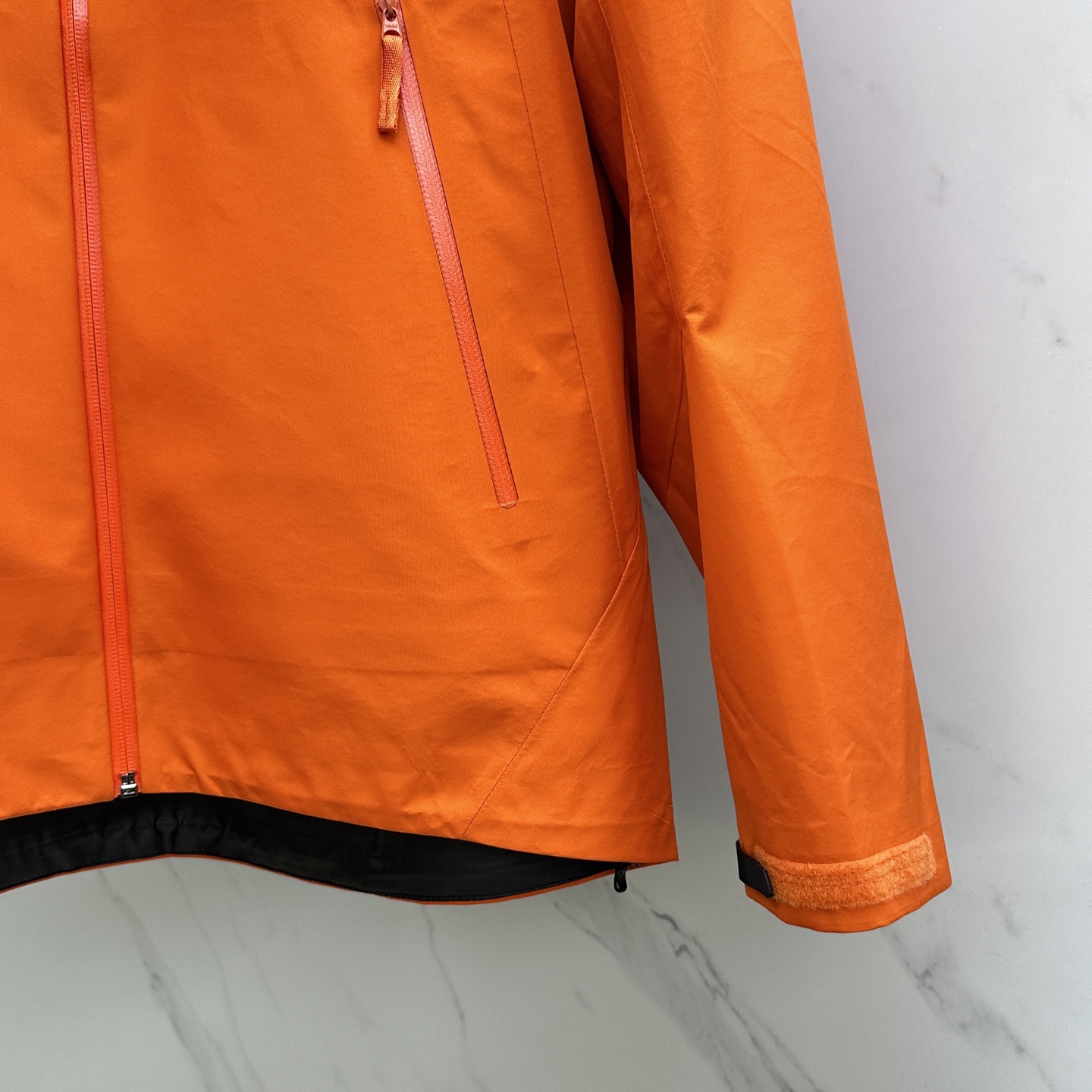 🆕ARCTERYX *始祖鸟𓅛A𝗥𝗖𝗧𝗘𝗥𝗬𝗫 𝗕𝗮𝘁𝗲 𝗟𝘁 𝗝𝗮𝗰𝗸𝗲𝘁 硬壳防水系列 BRTA L