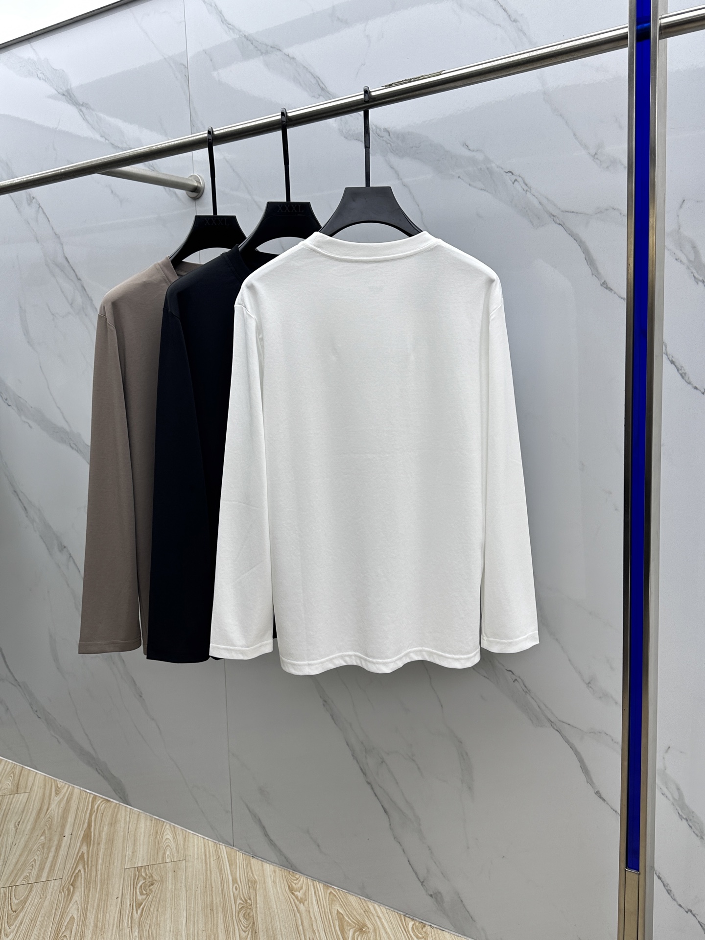 🆕ARCTERY*始祖鸟 2025SS秋季新款棉质长袖 T 恤，以当季色调传递典雅韵味，成就日常搭配佳选