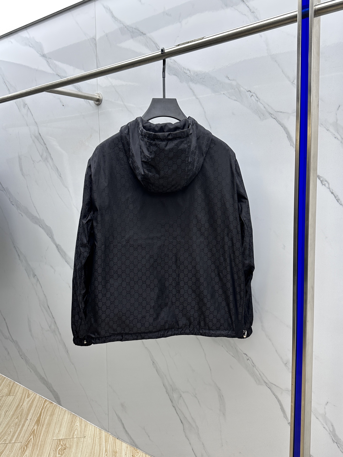 🆕Gucci古驰（双面）G家男士早秋新品双G logo外套如一道优雅的风景线，悄然进入人们的视野。这款外