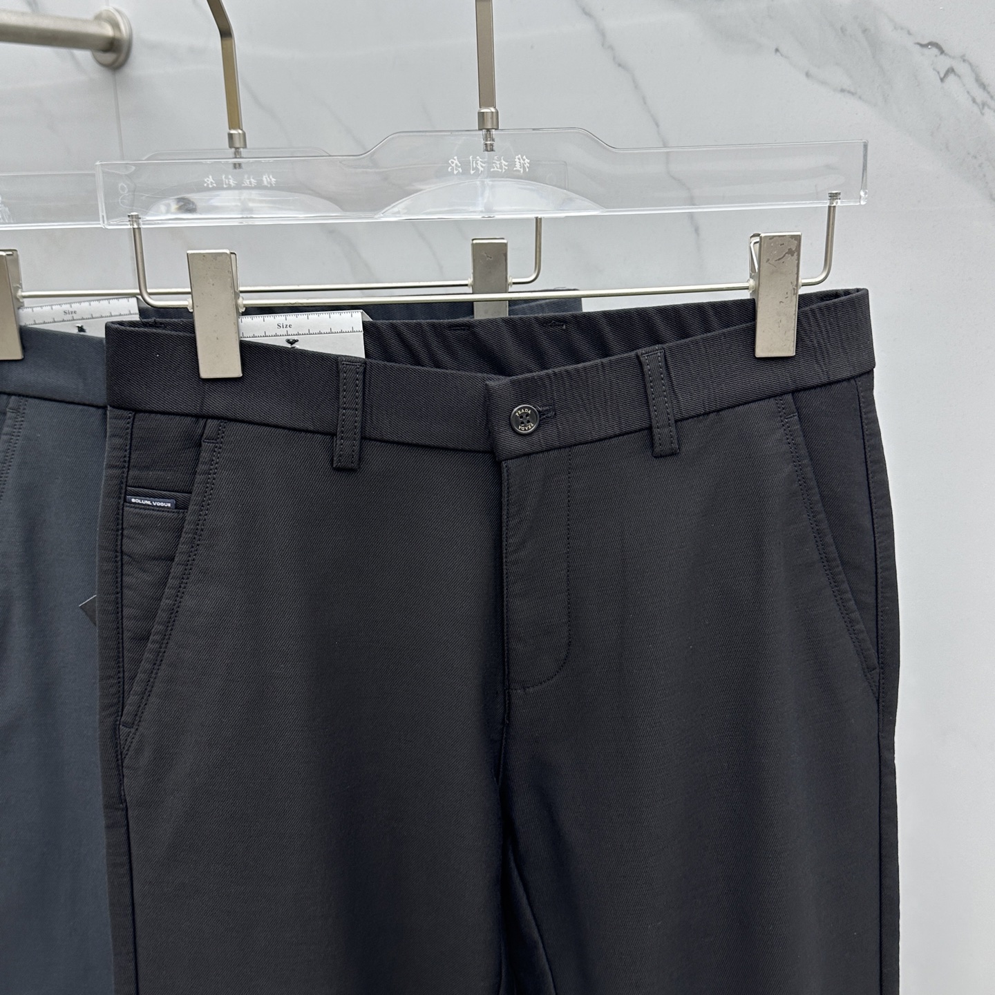 🆕Prad*普拉达 2025早秋新品休闲裤西裤，官网同步发售，裤身工艺设计，进口客供辅料、面料定制，代工