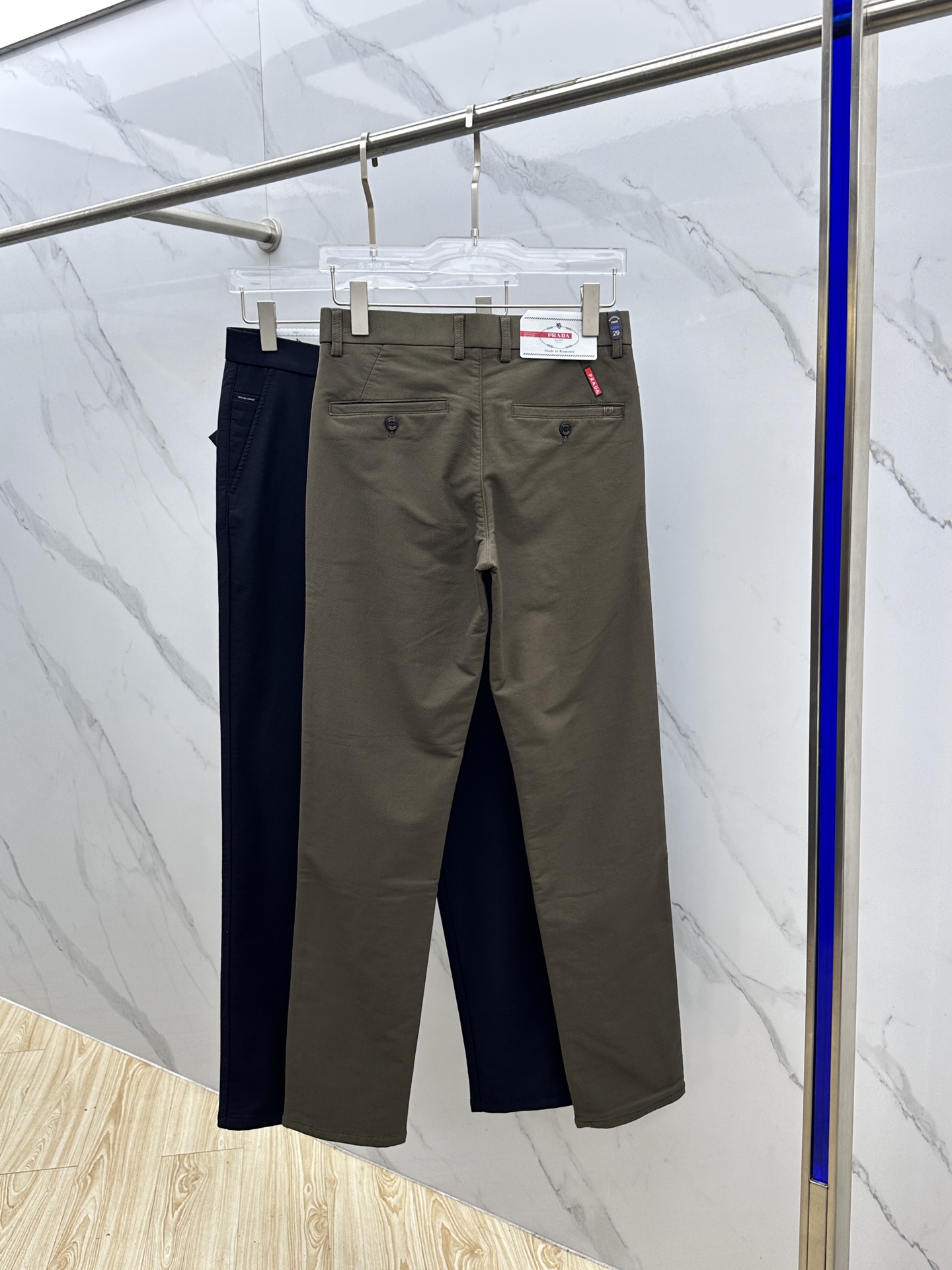 🆕Prad*普拉达 2025早秋新品休闲裤西裤，官网同步发售，裤身工艺设计，进口客供辅料、面料定制，代工