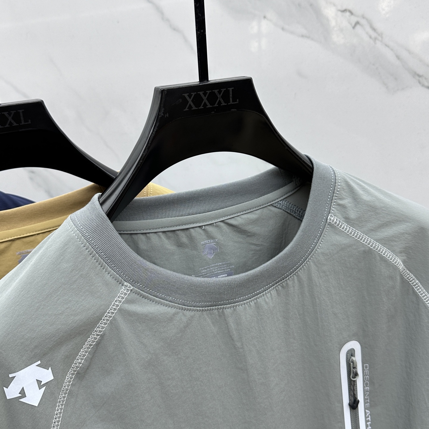 🆕DESCENTE迪桑特 2025SS秋季新款户外速干长袖 T 恤，轻量特训综速干衣，环保科技面料。以当