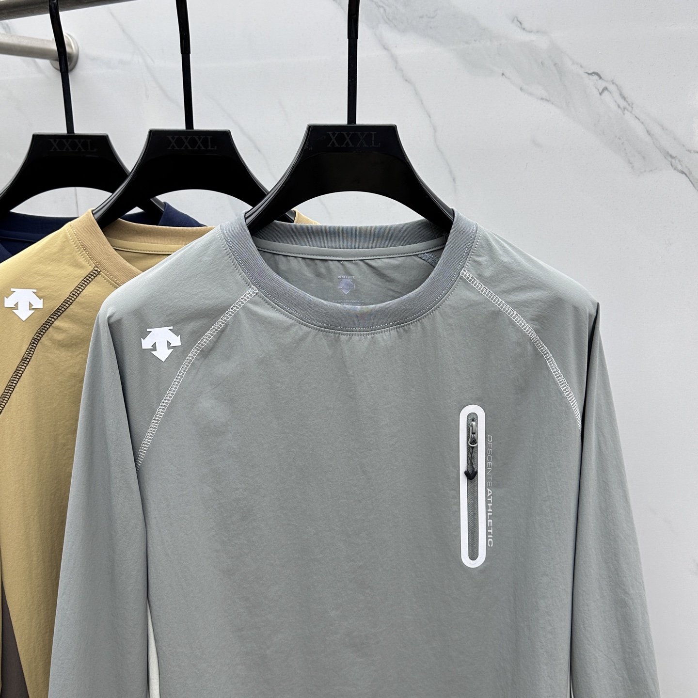 🆕DESCENTE迪桑特 2025SS秋季新款户外速干长袖 T 恤，轻量特训综速干衣，环保科技面料。以当