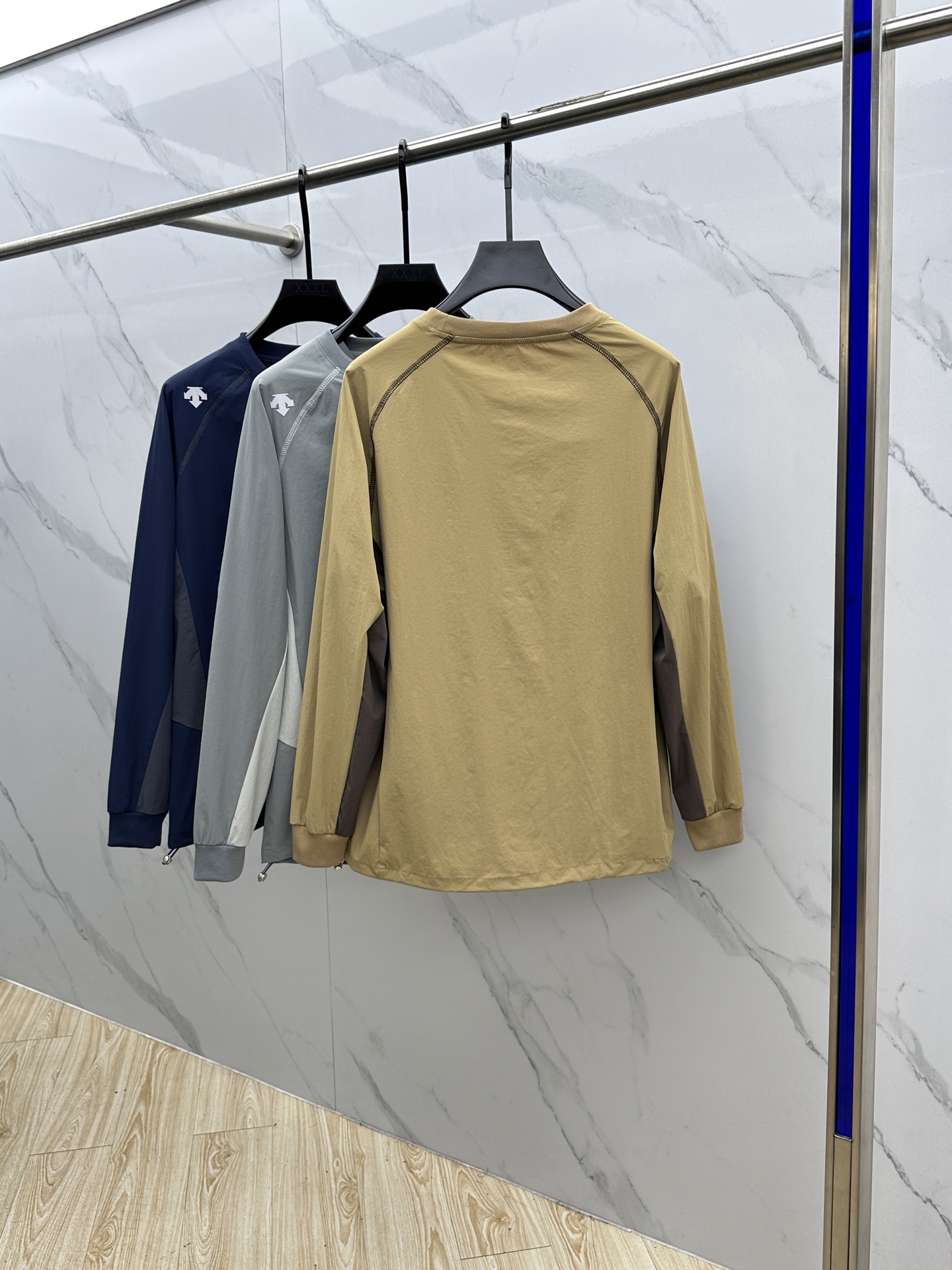 🆕DESCENTE迪桑特 2025SS秋季新款户外速干长袖 T 恤，轻量特训综速干衣，环保科技面料。以当