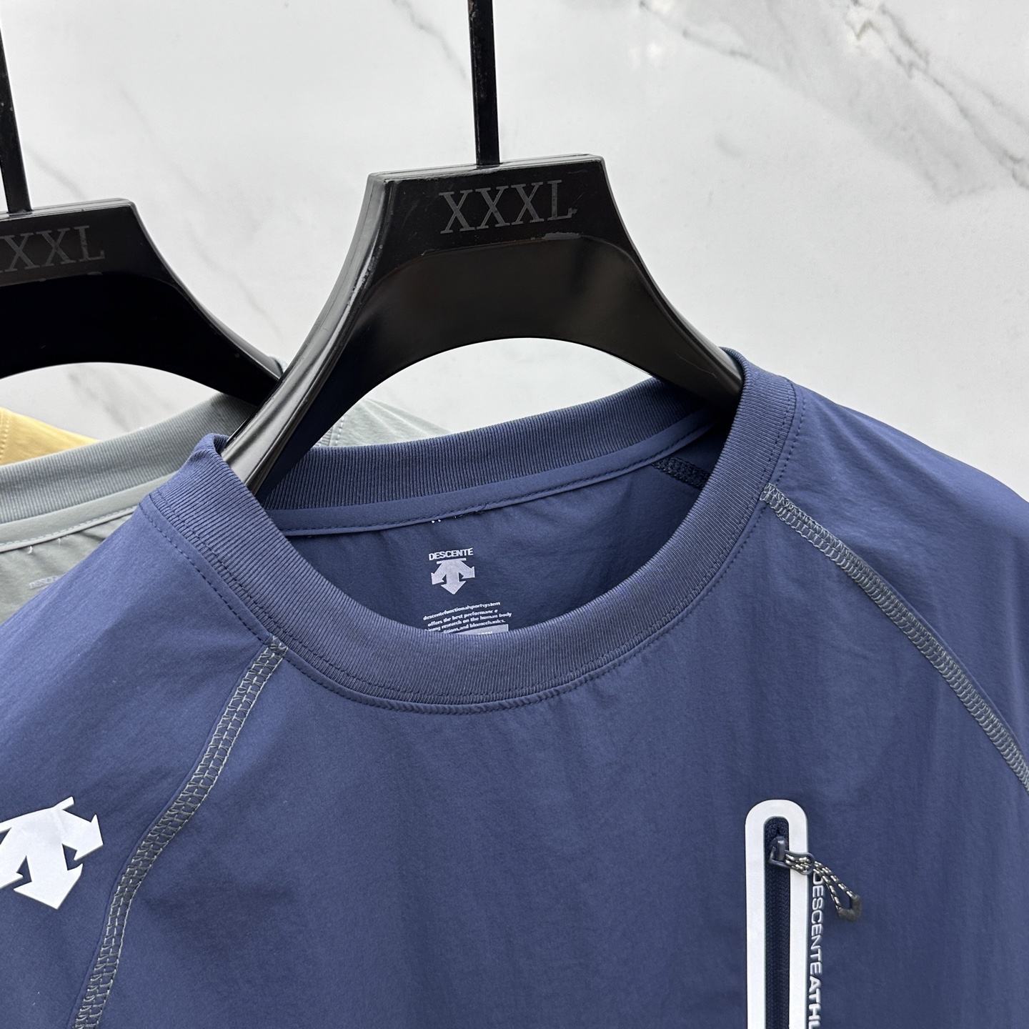 🆕DESCENTE迪桑特 2025SS秋季新款户外速干长袖 T 恤，轻量特训综速干衣，环保科技面料。以当