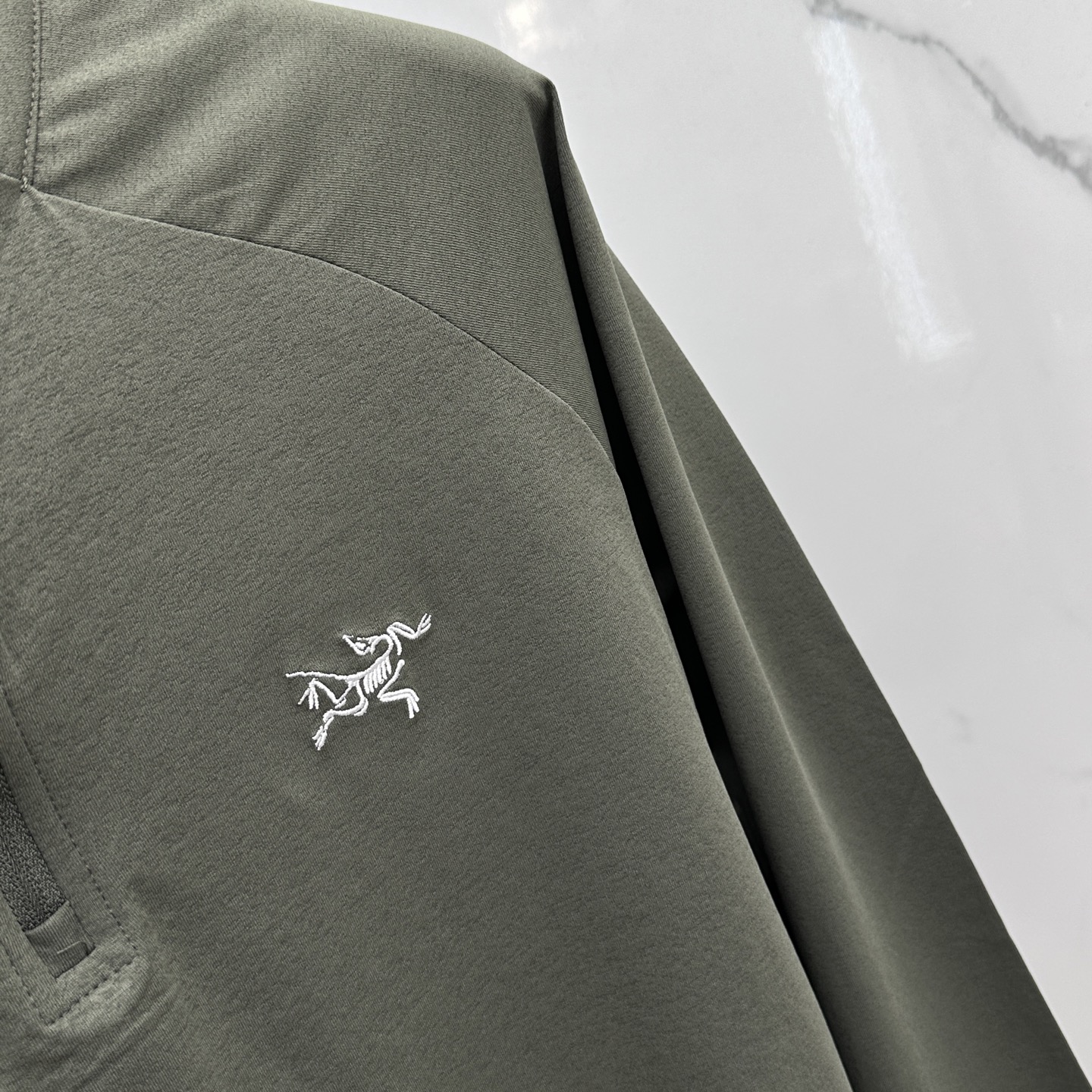 🆕ARCTERYX始祖鸟 2025SS秋季新款户外速干长袖 T 恤，轻量特训综速干衣，环保科技面料。以当