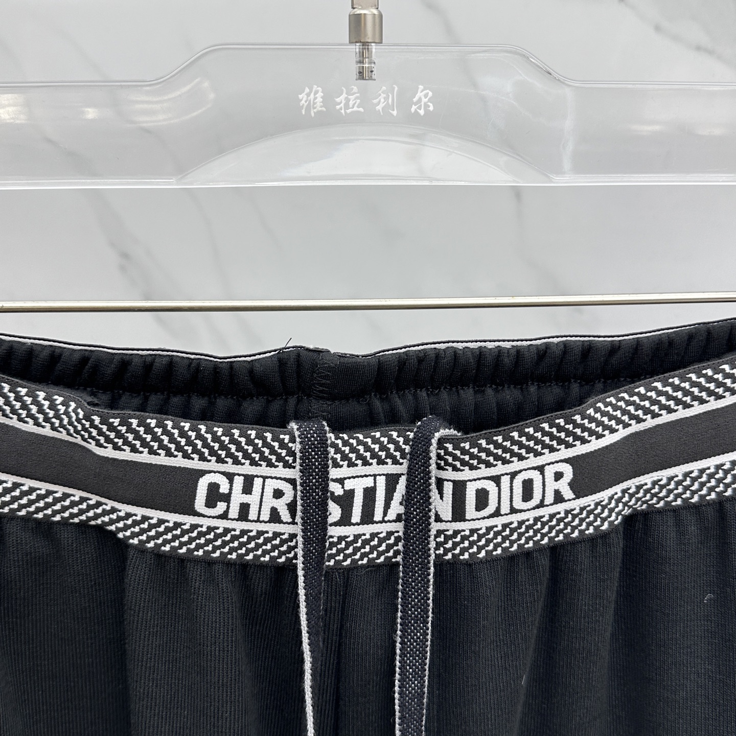 🆕Dior迪奥 2025秋冬新款休闲裤 立体刺绣定位LOGO 高端版本，定制面料 透气舒适度高，细节无可