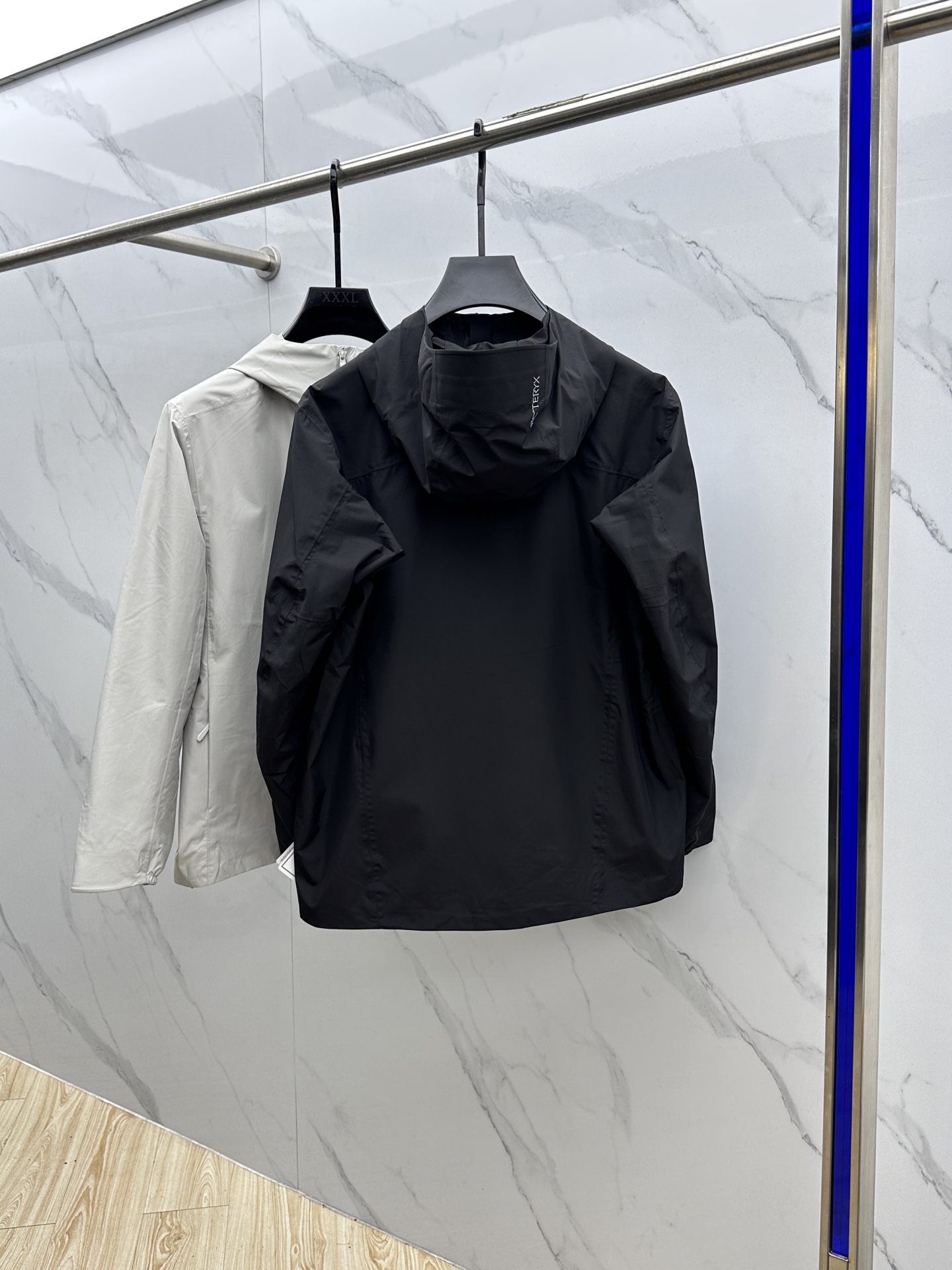 🆕ARCTERYX始祖鸟 SOLANO JAET 防风 男子 软壳夹克 防风，功能多样，防泼水，透气 贴