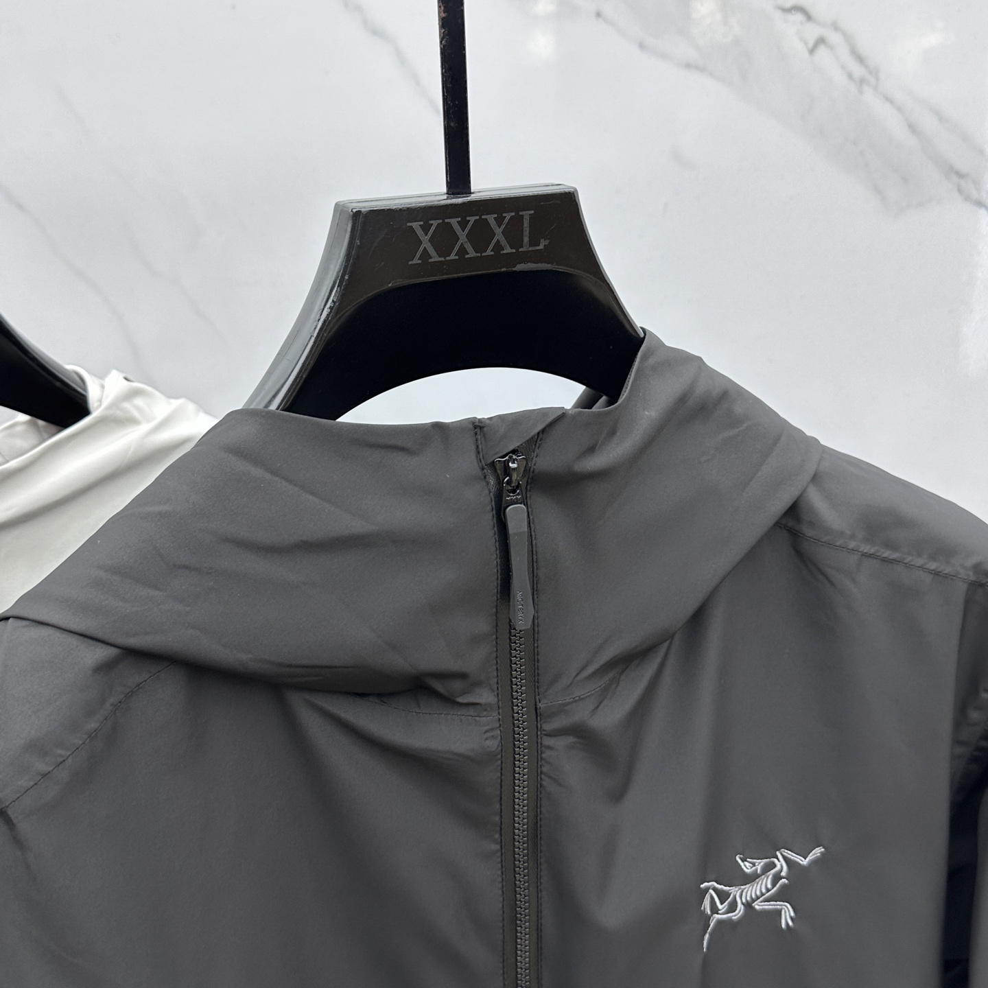 🆕ARCTERYX始祖鸟 SOLANO JAET 防风 男子 软壳夹克 防风，功能多样，防泼水，透气 贴