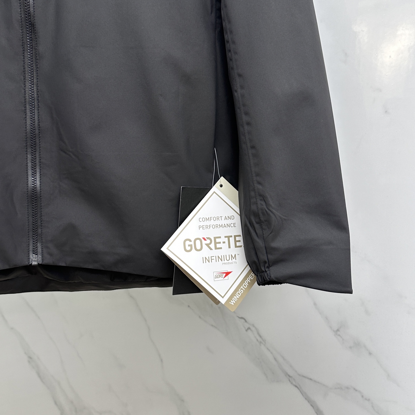 🆕ARCTERYX始祖鸟 SOLANO JAET 防风 男子 软壳夹克 防风，功能多样，防泼水，透气 贴