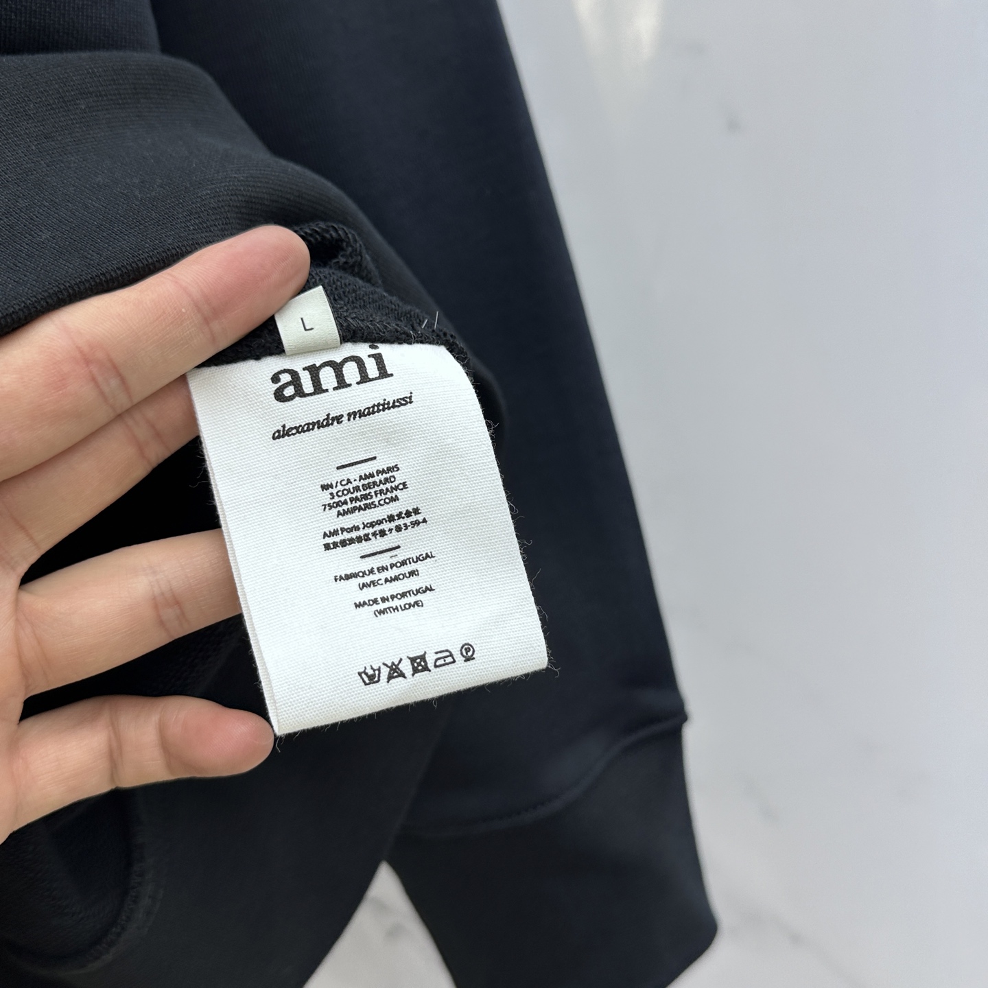 🆕AMI 24FW早秋新款连帽卫衣，男女同款！独特吸引人的眼球，这一款卫衣品相品质都在线，舒适度，一如既