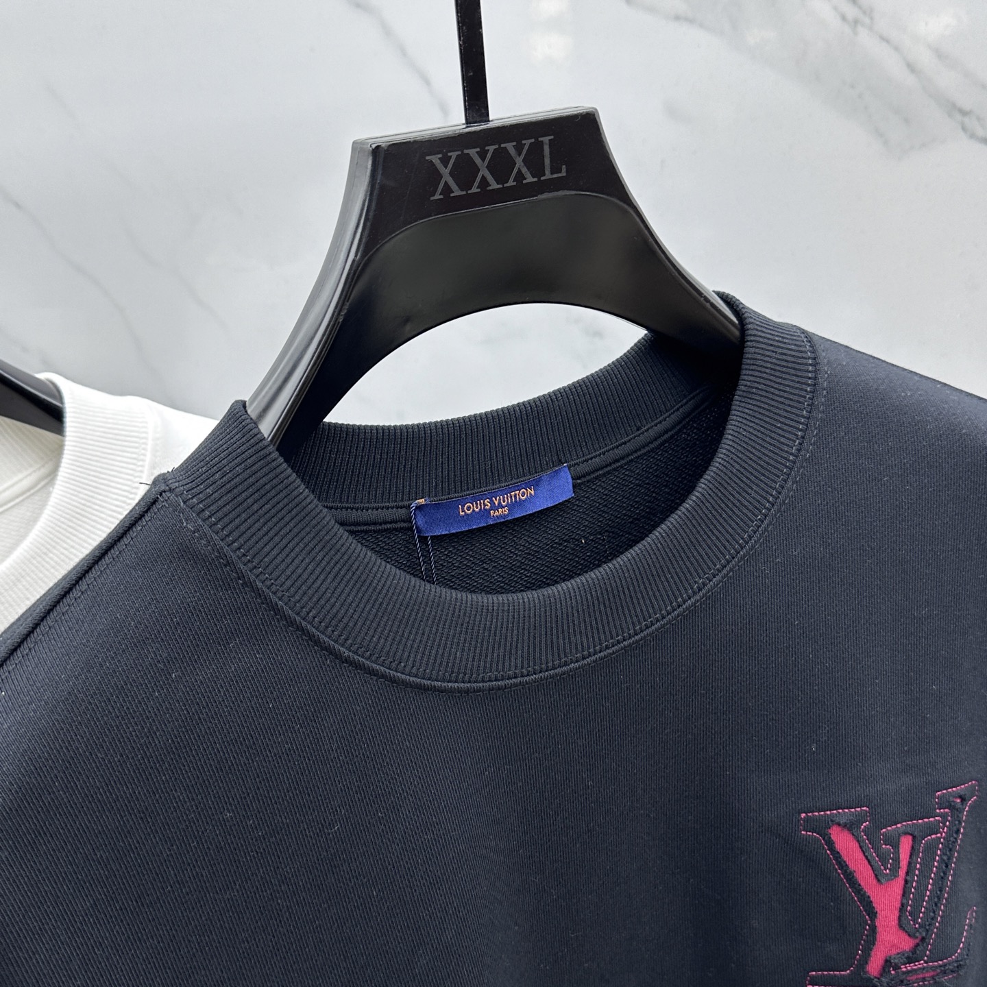 🆕1V*路易威登 前后幅乎剪烧花帖布磨烂刺绣🪡‼️圆领卫衣*定织定染420g毛毛圈全棉面料制成，面料手感