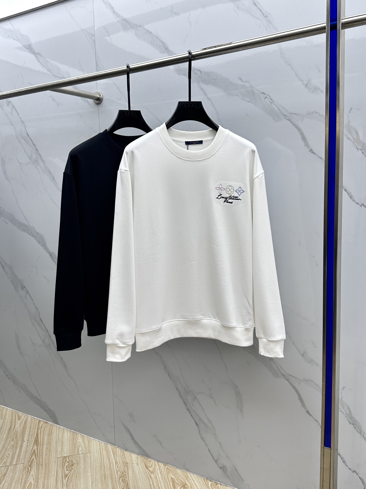 🆕1V*路易威登 2025Ss秋冬新款卫衣，精美工艺圆领款，特制纯棉400克面料升级水洗大毛圈、柔软贴身