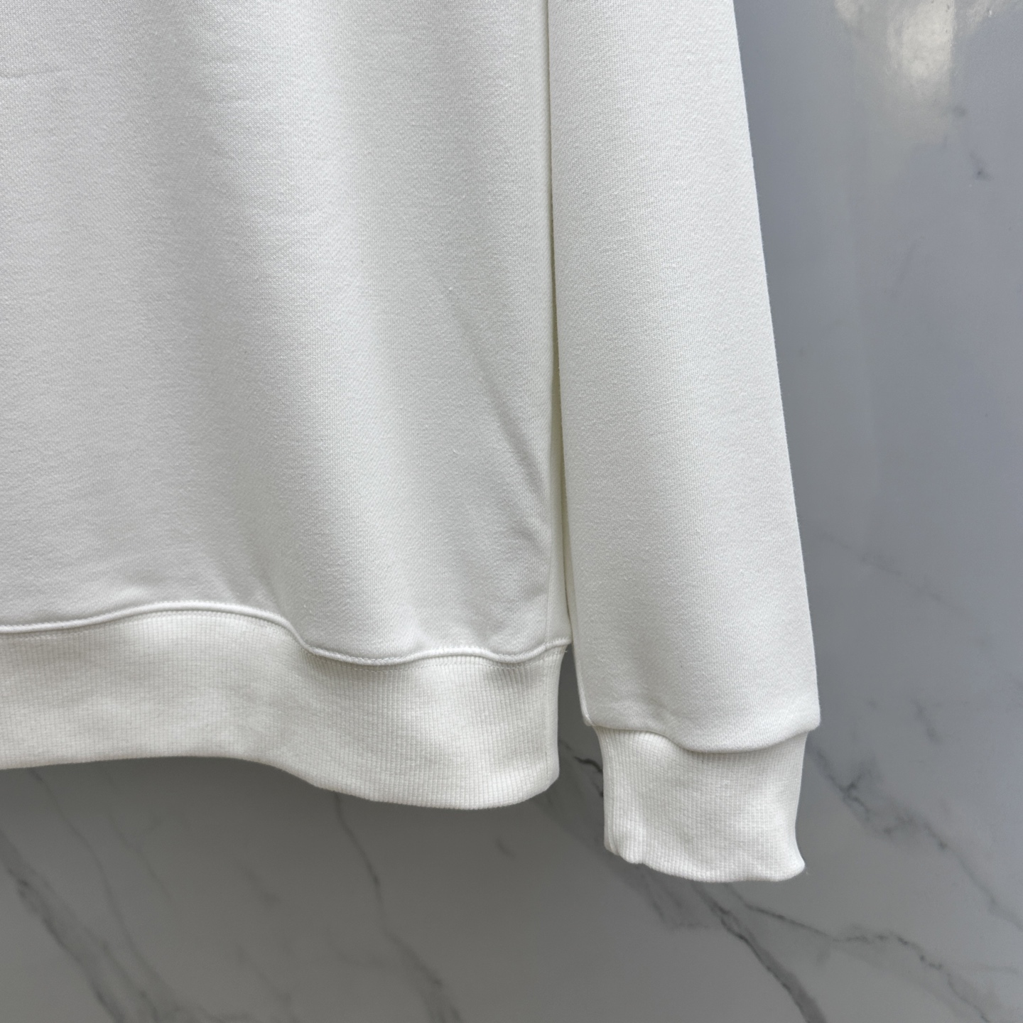 🆕1V*路易威登 2025Ss秋冬新款卫衣，精美工艺圆领款，特制纯棉400克面料升级水洗大毛圈、柔软贴身