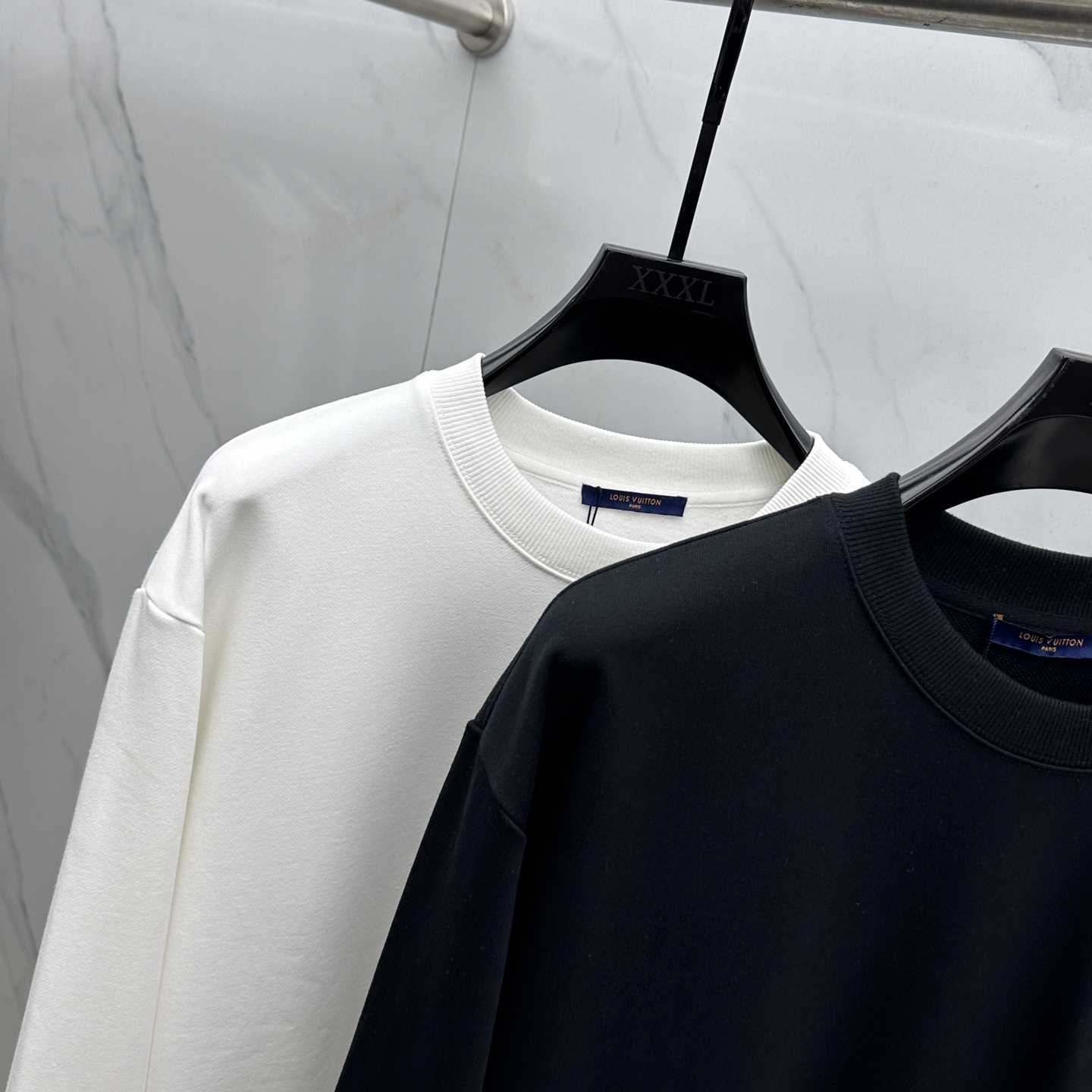 🆕1V*路易威登 2025Ss秋冬新款卫衣，精美工艺圆领款，特制纯棉400克面料升级水洗大毛圈、柔软贴身