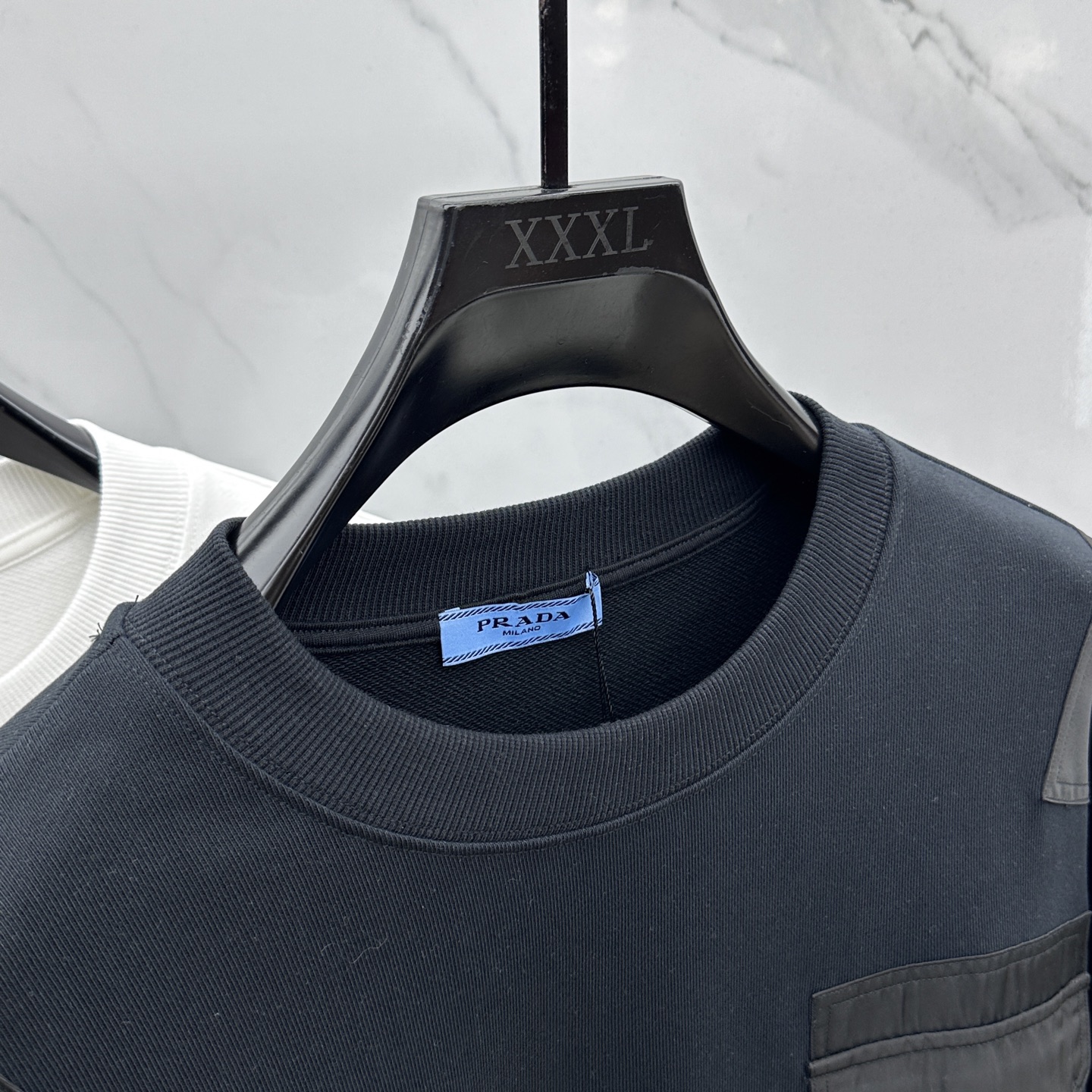 🆕Prada普拉达 2025Ss秋冬新款卫衣，精美工艺圆领款，特制纯棉400克面料升级水洗大毛圈、柔软贴